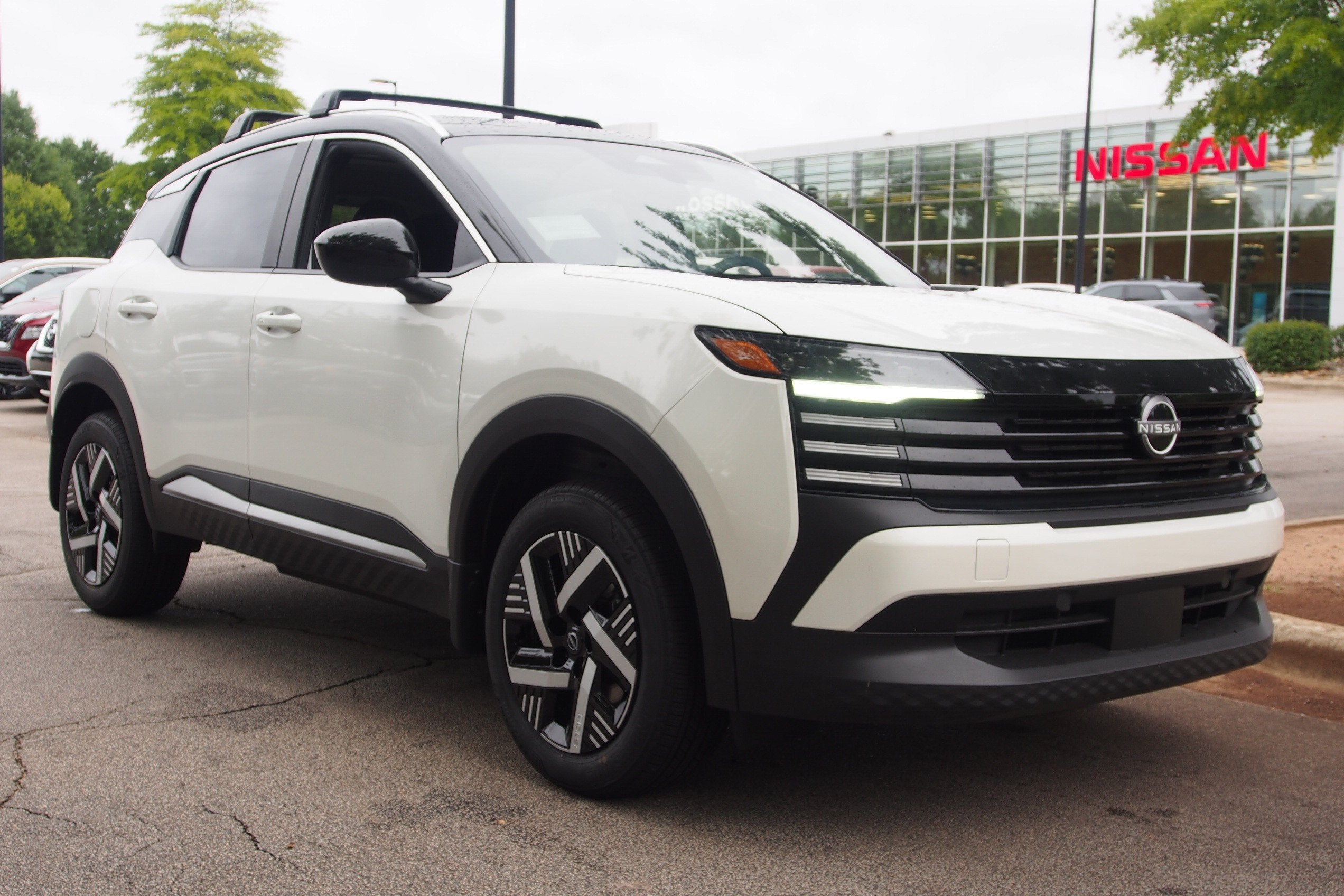 2027 Nissan Kicks SV