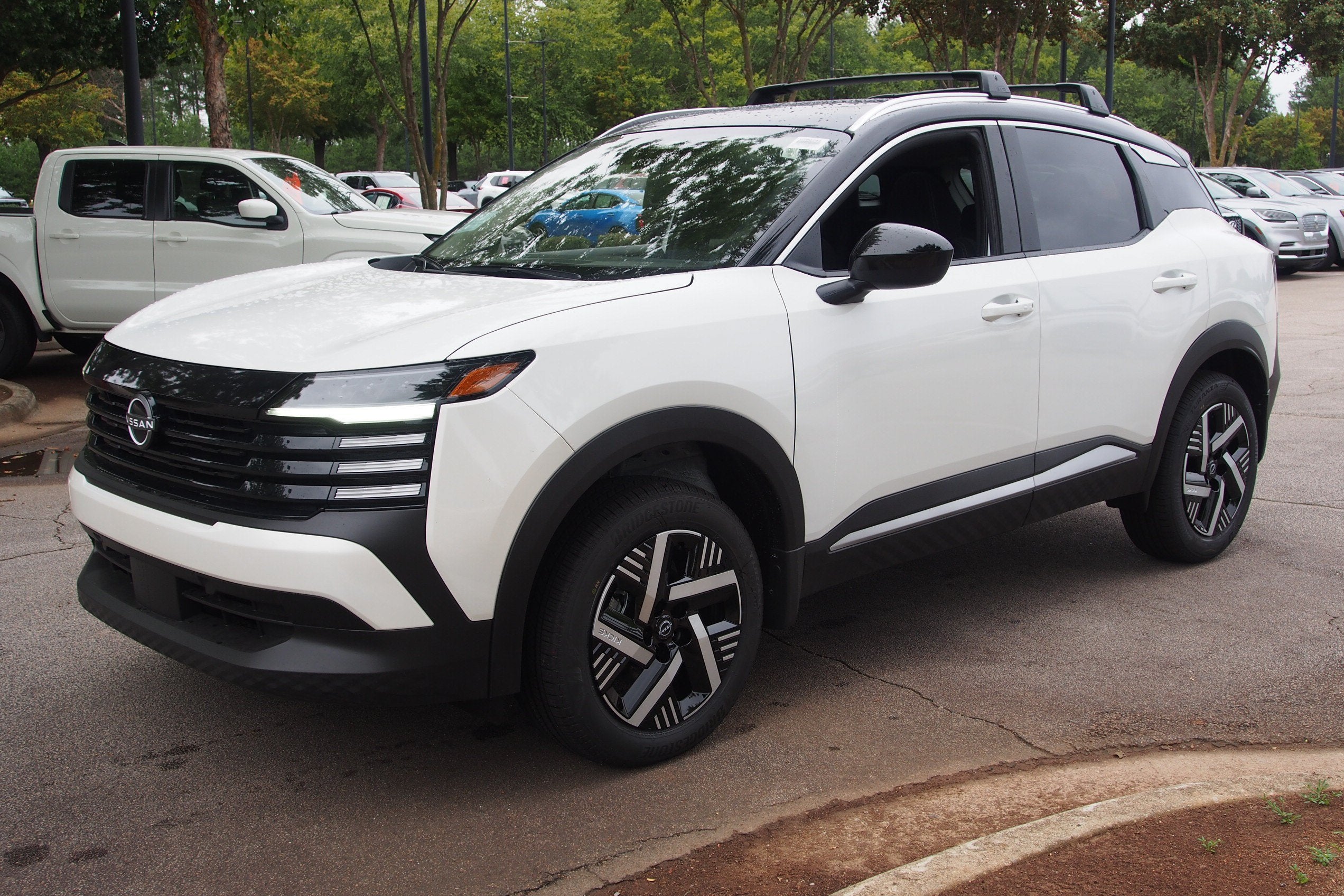 2027 Nissan Kicks SV