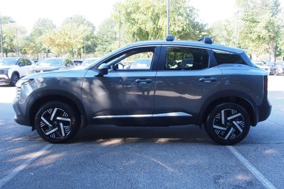 2027 Nissan Kicks SV