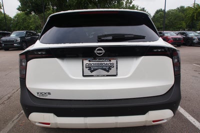 2026 Nissan Kicks SV