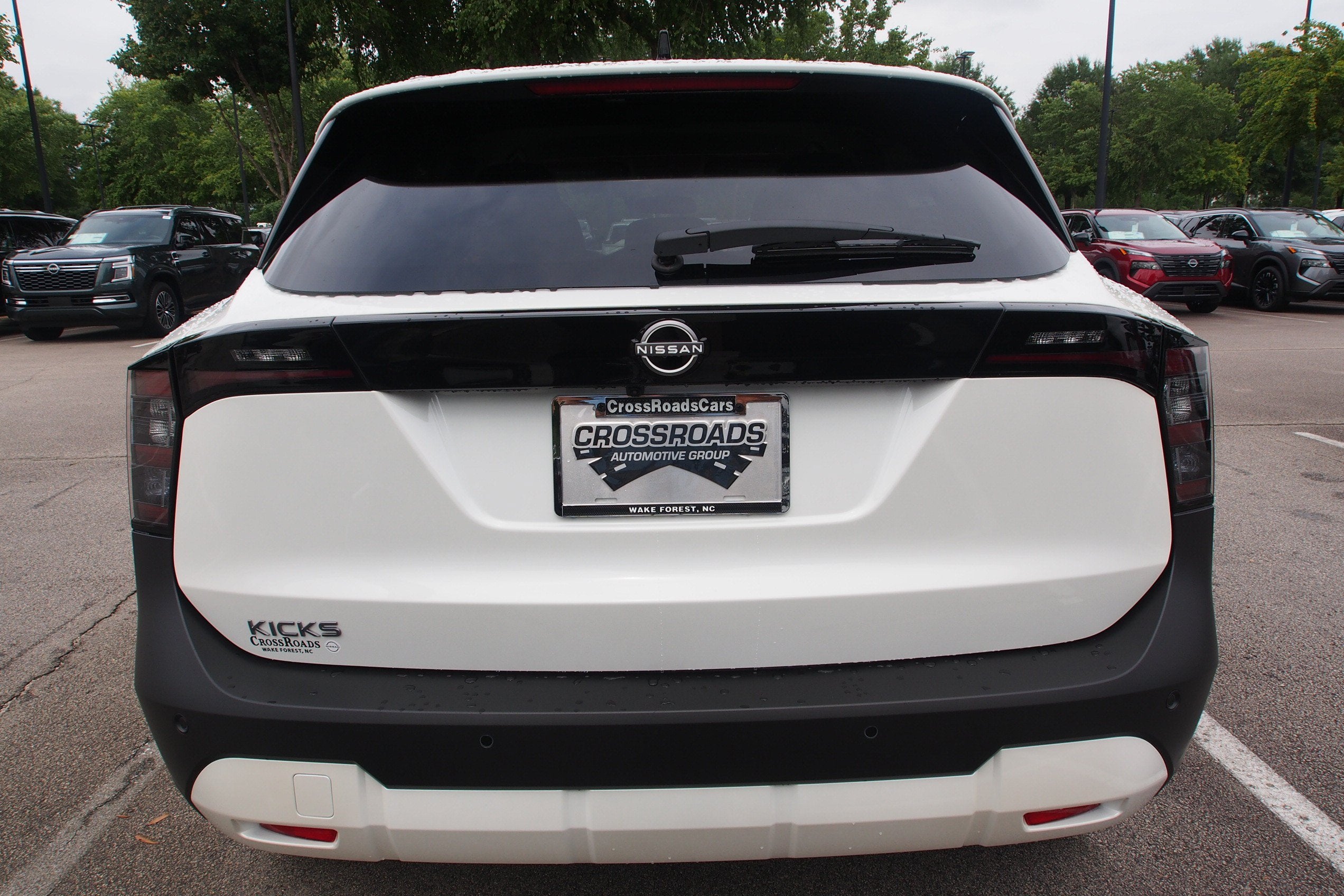 2026 Nissan Kicks SV