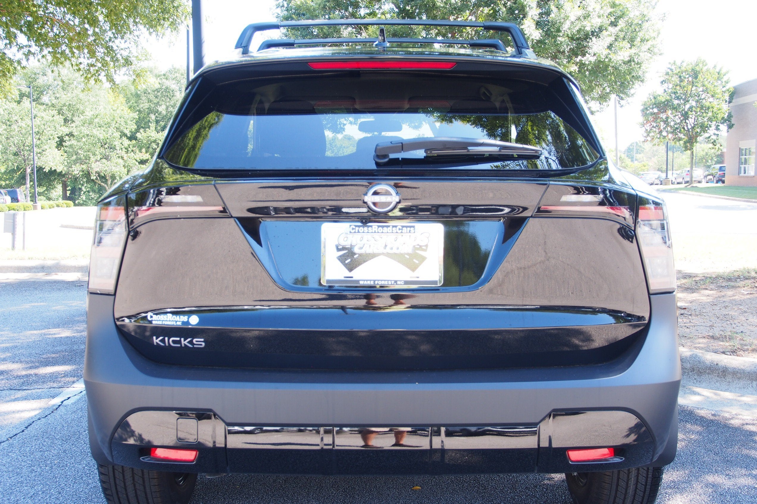 2027 Nissan Kicks SV