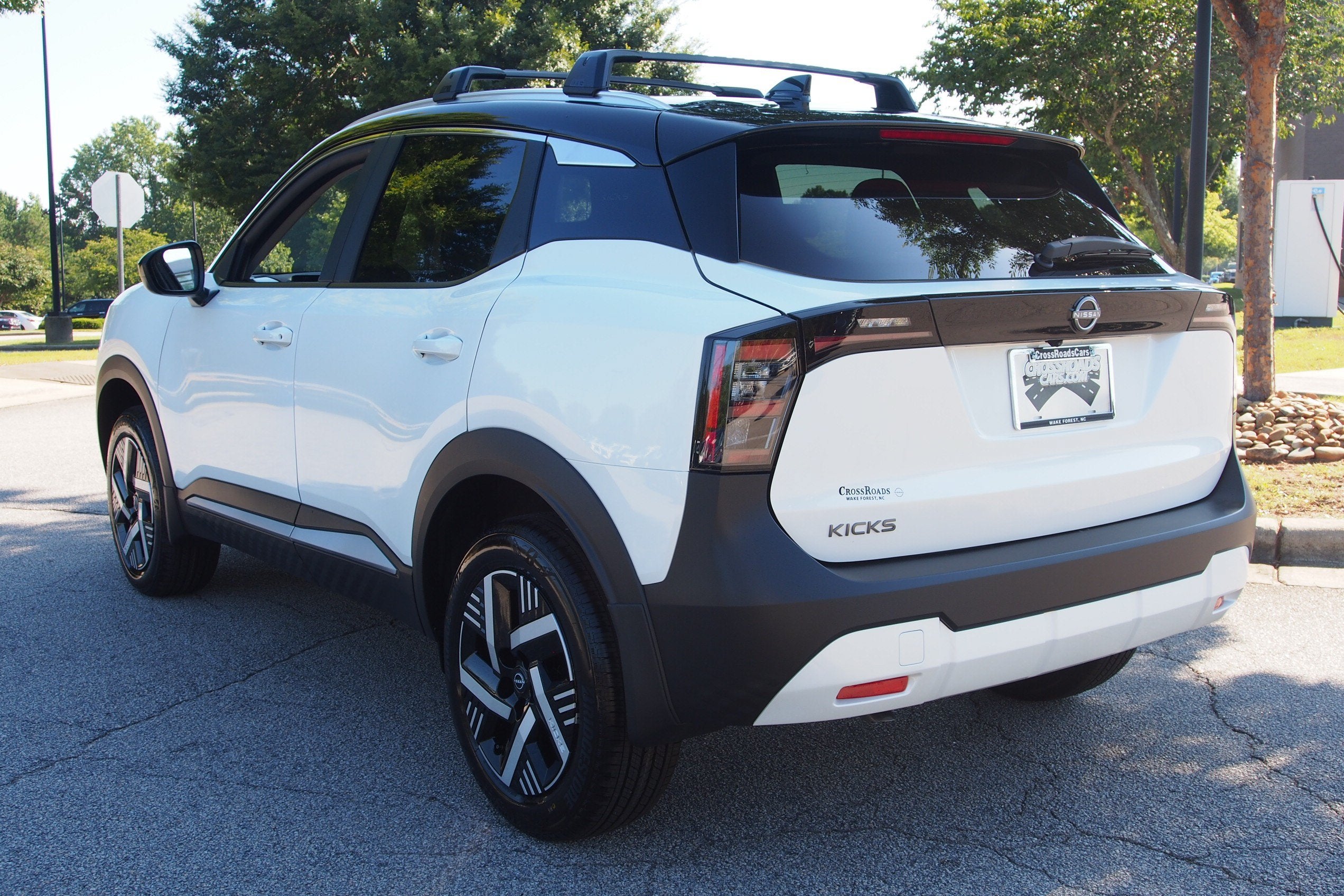 2027 Nissan Kicks SV