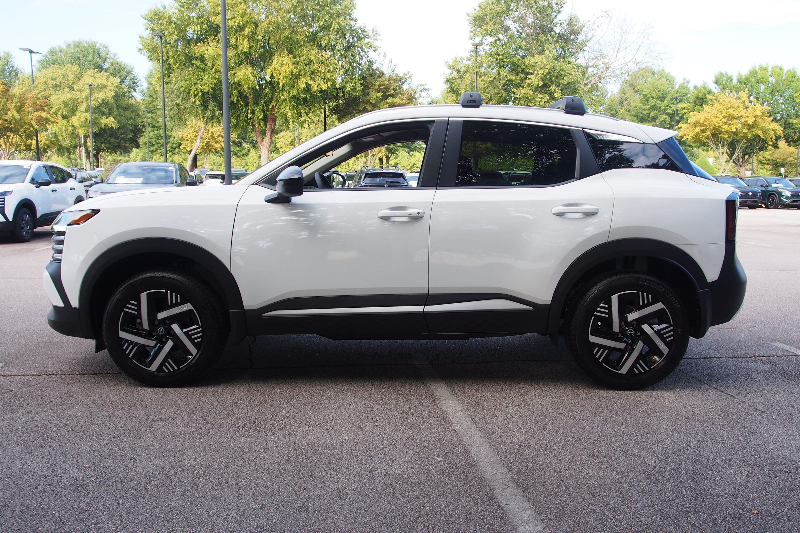 2027 Nissan Kicks SV