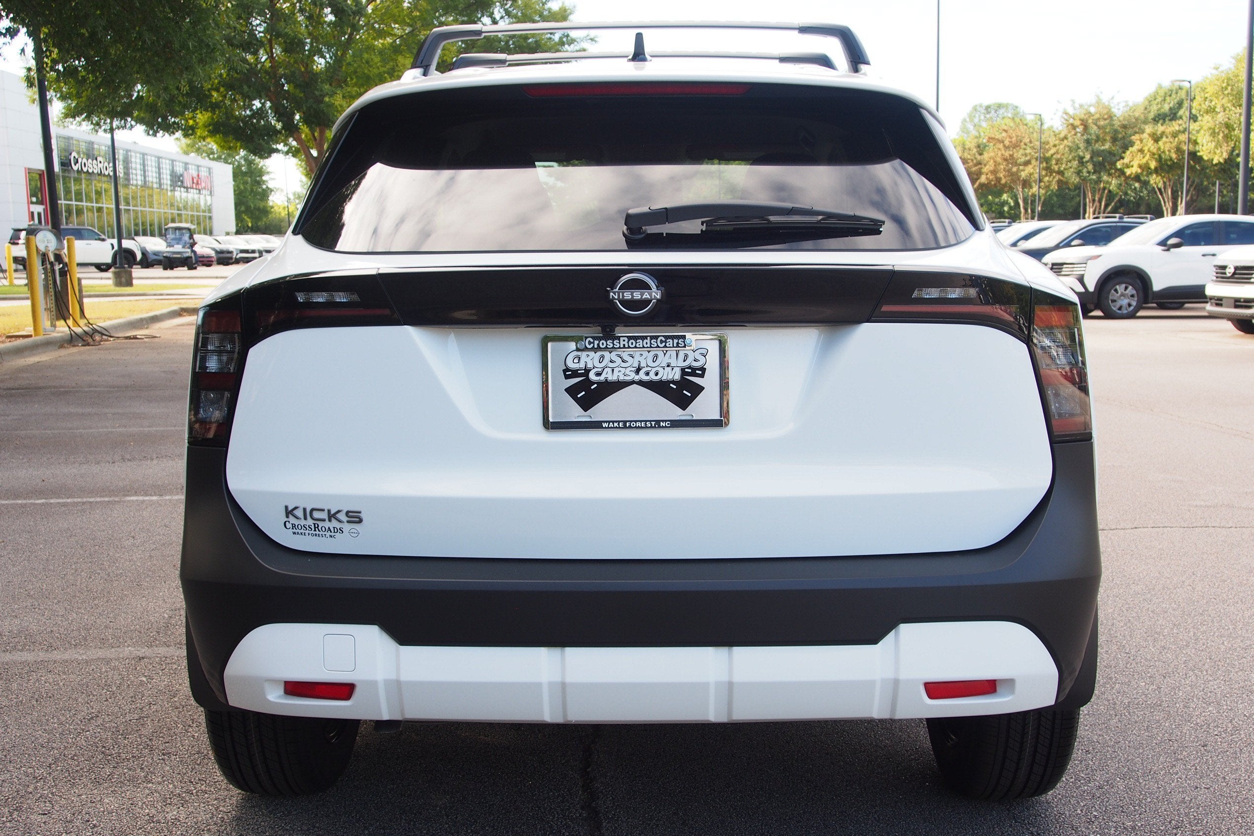 2027 Nissan Kicks SV