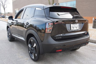 2026 Nissan Kicks SR