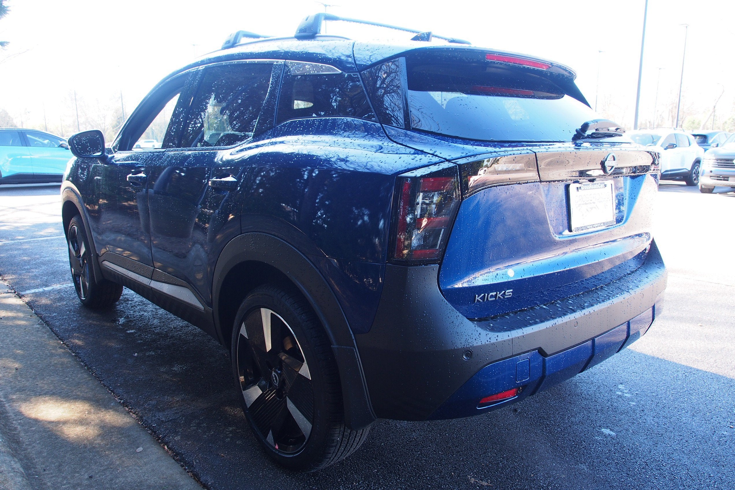 2026 Nissan Kicks SR