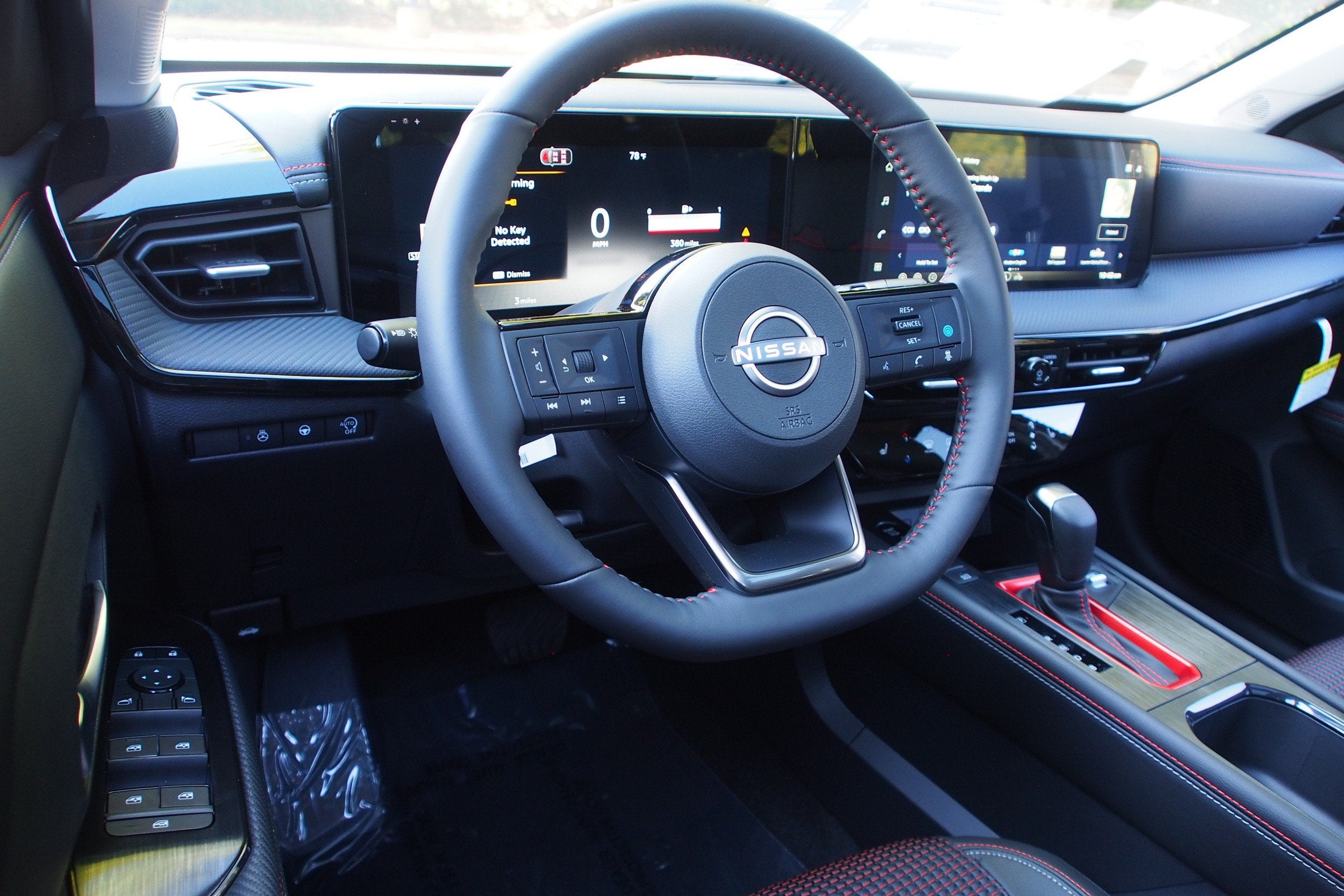 2027 Nissan Kicks SR