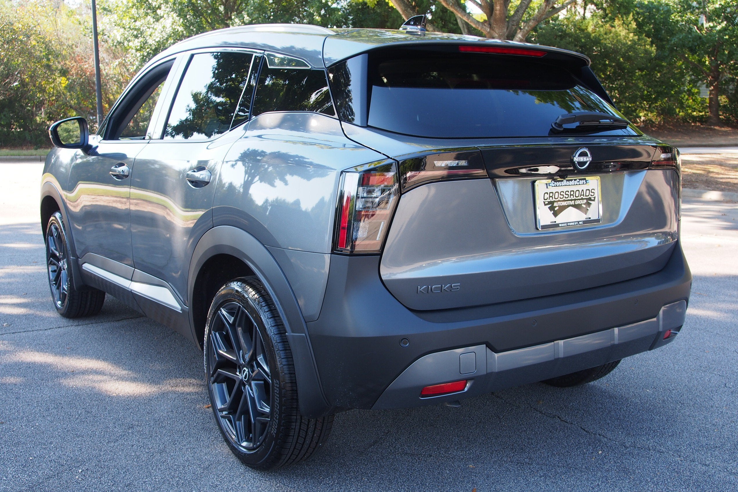 2027 Nissan Kicks SR