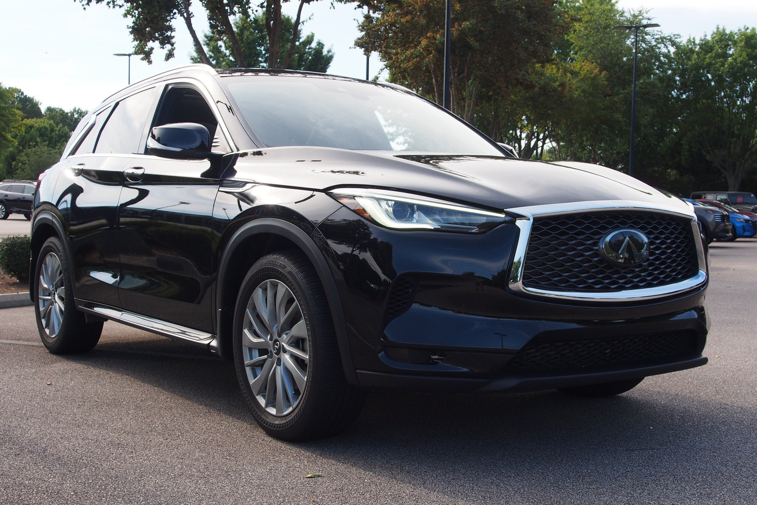 2025 INFINITI QX50 LUXE
