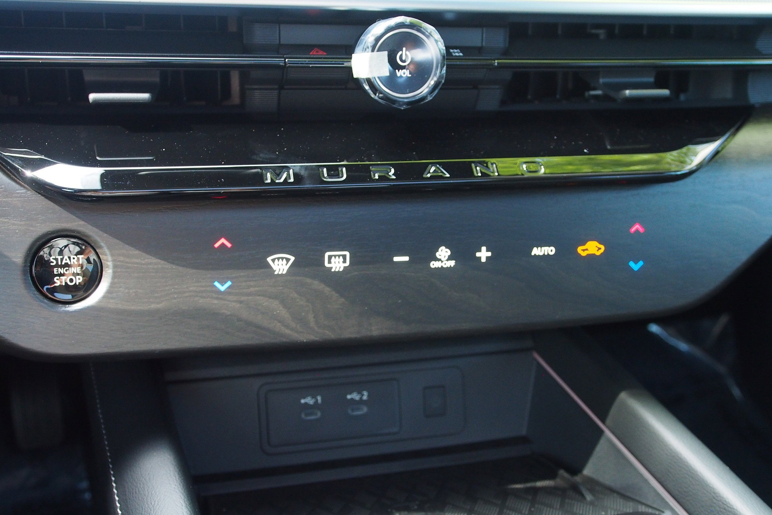 2025 Nissan Murano SL