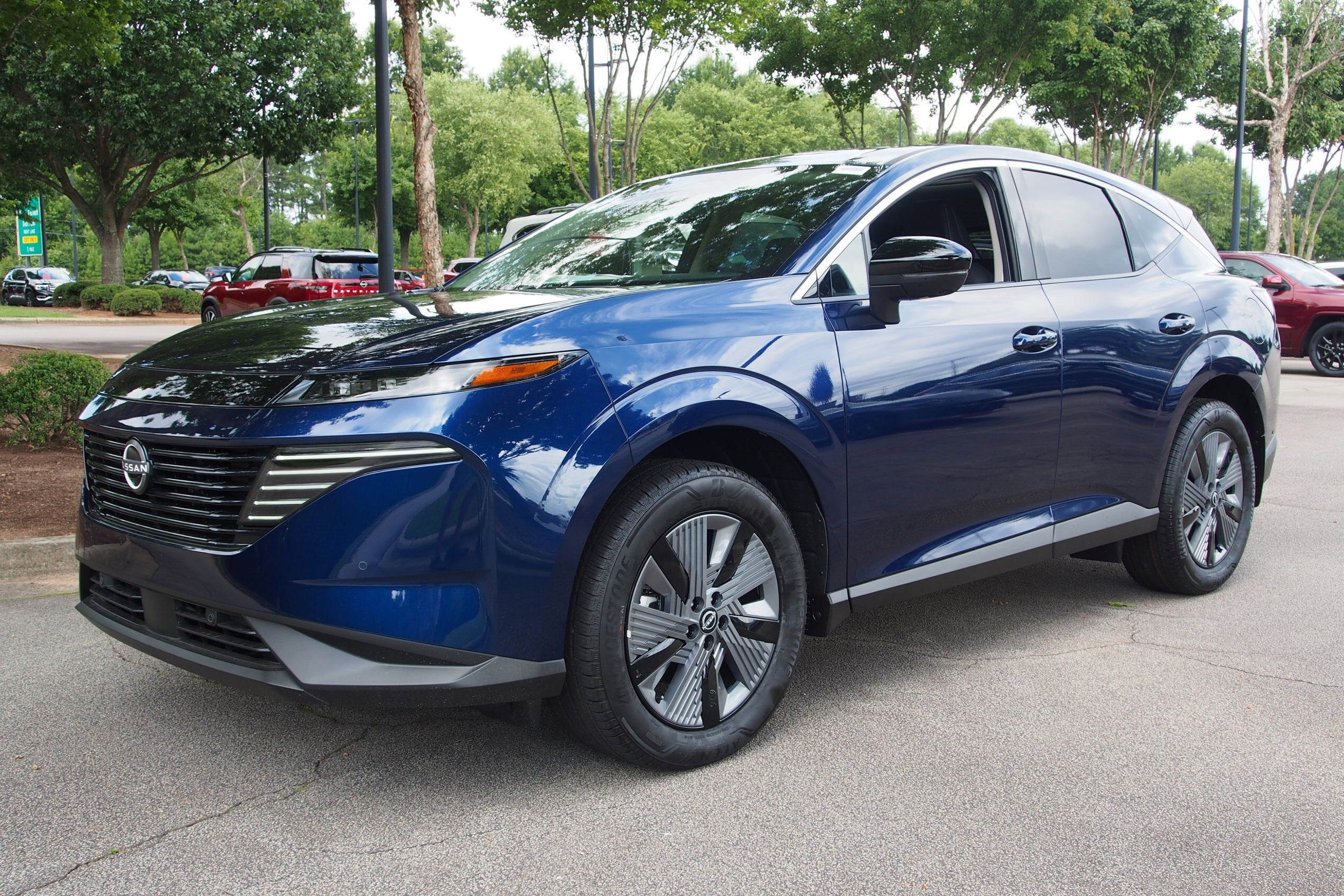 2025 Nissan Murano SL