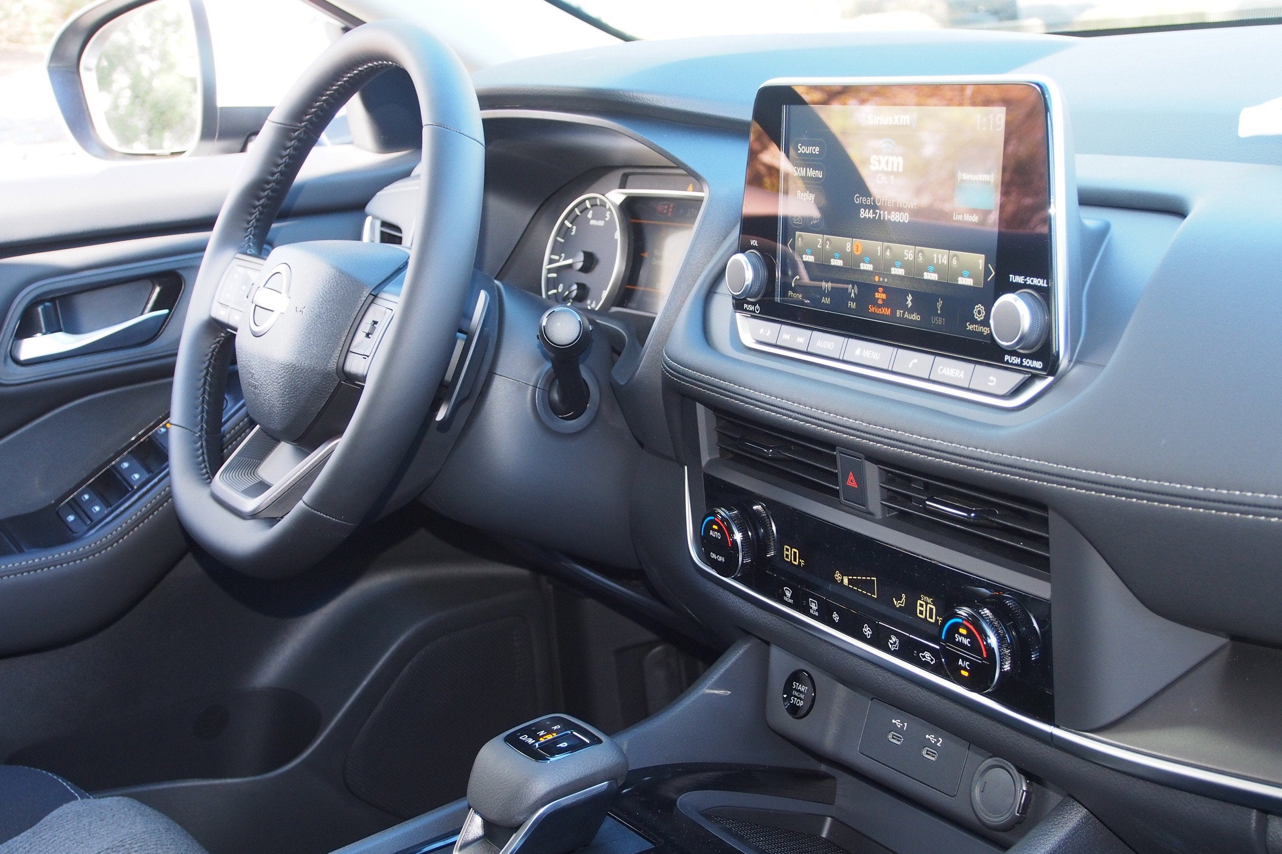 2026 Nissan Rogue SV