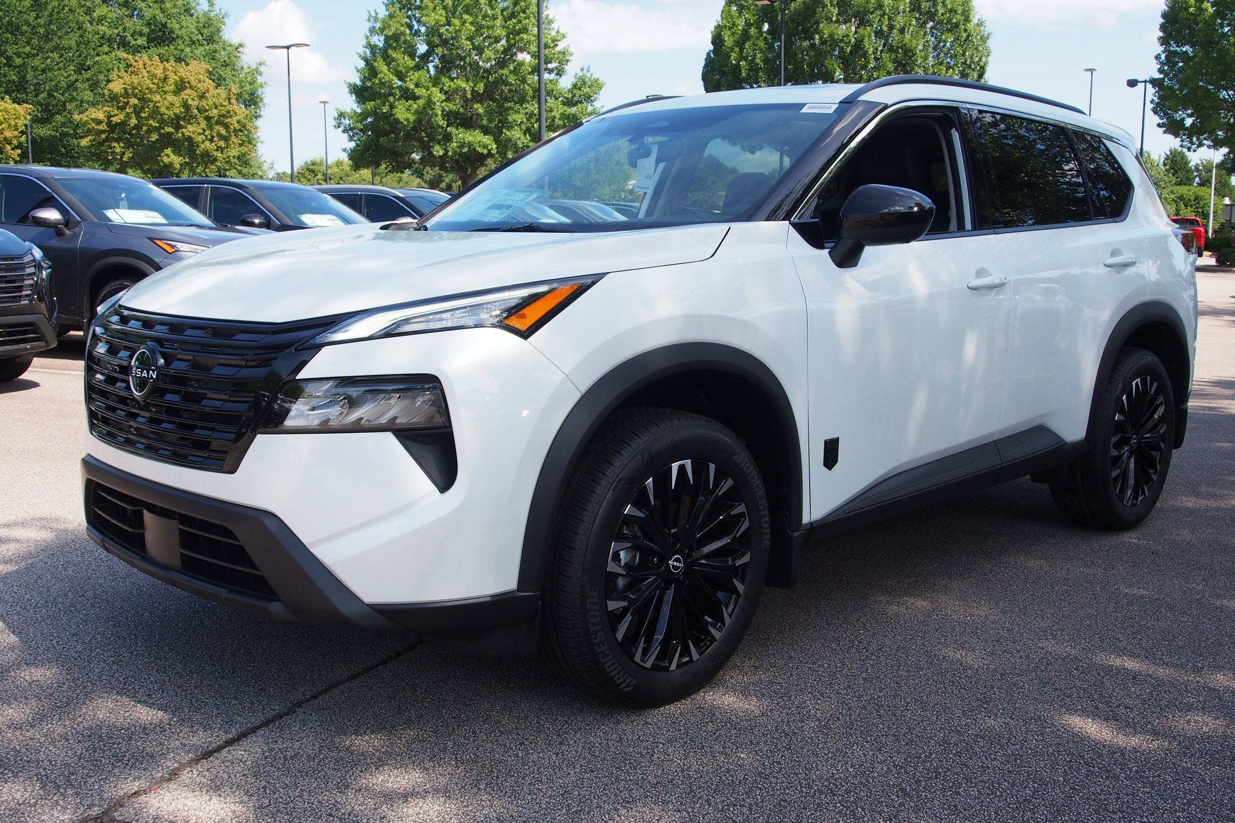 2026 Nissan Rogue Dark Armor