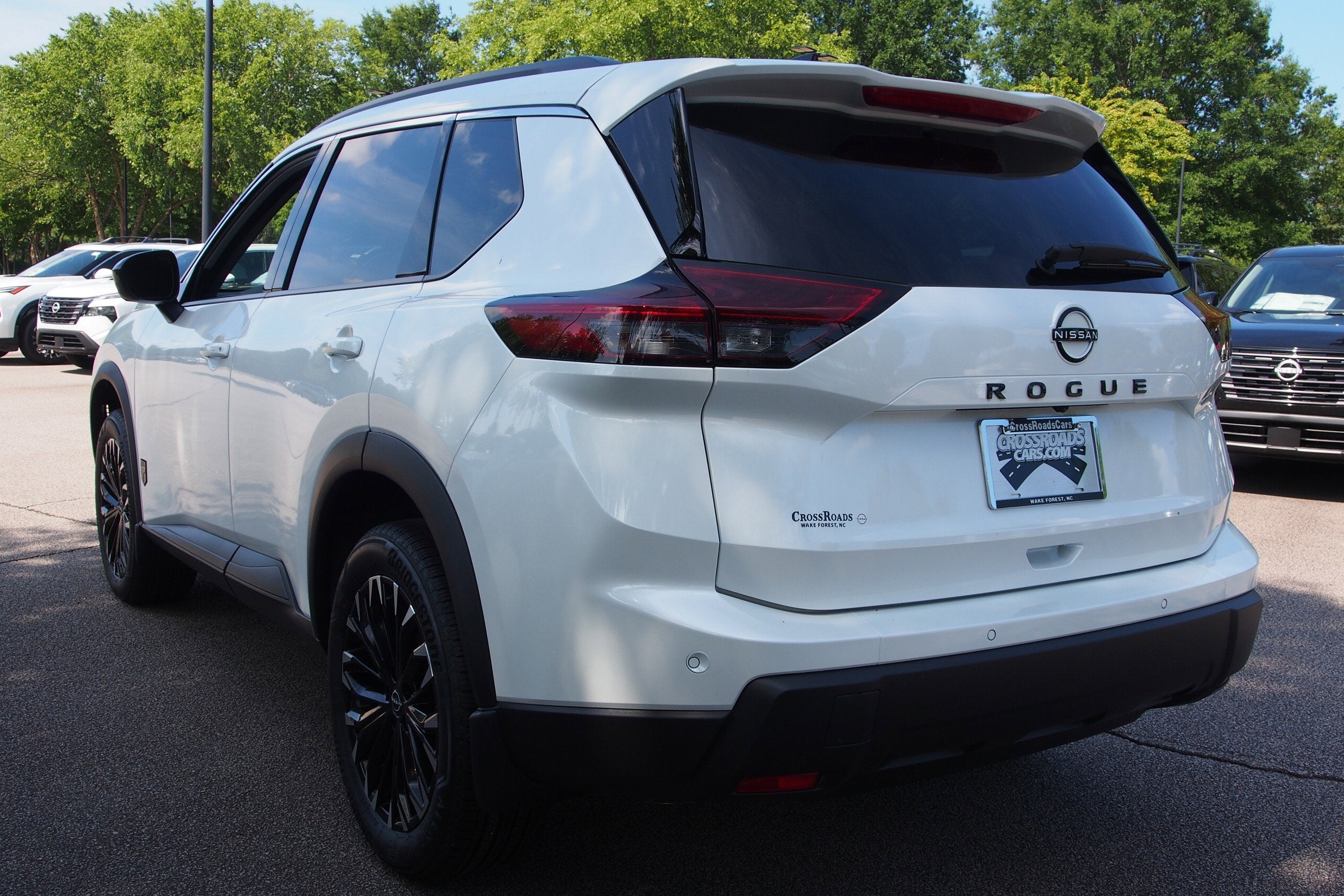 2026 Nissan Rogue Dark Armor