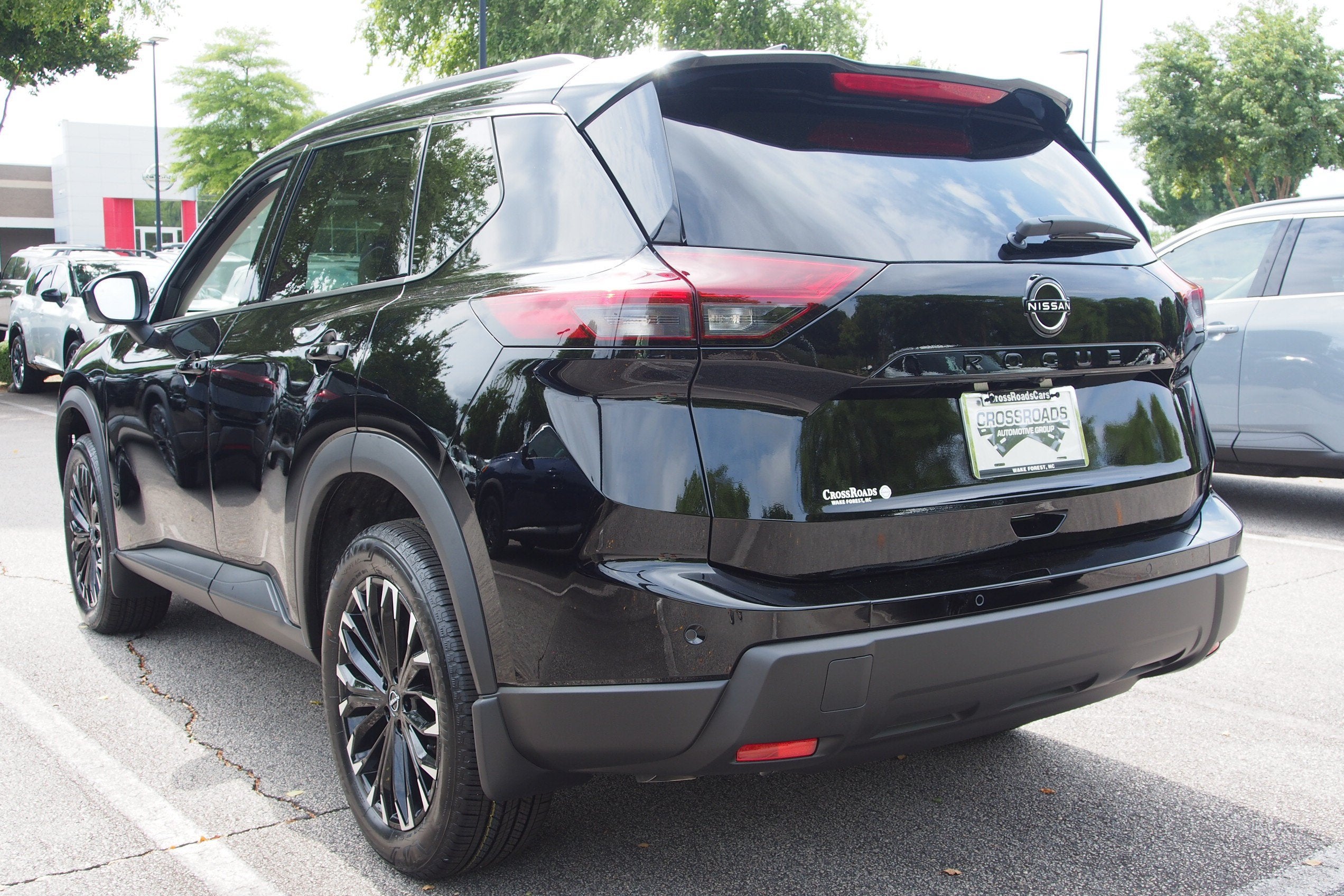 2026 Nissan Rogue Dark Armor