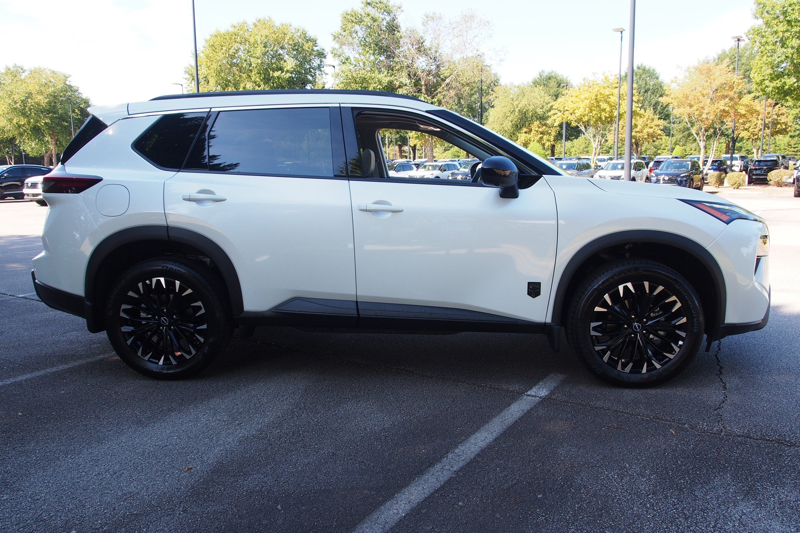 2026 Nissan Rogue Dark Armor