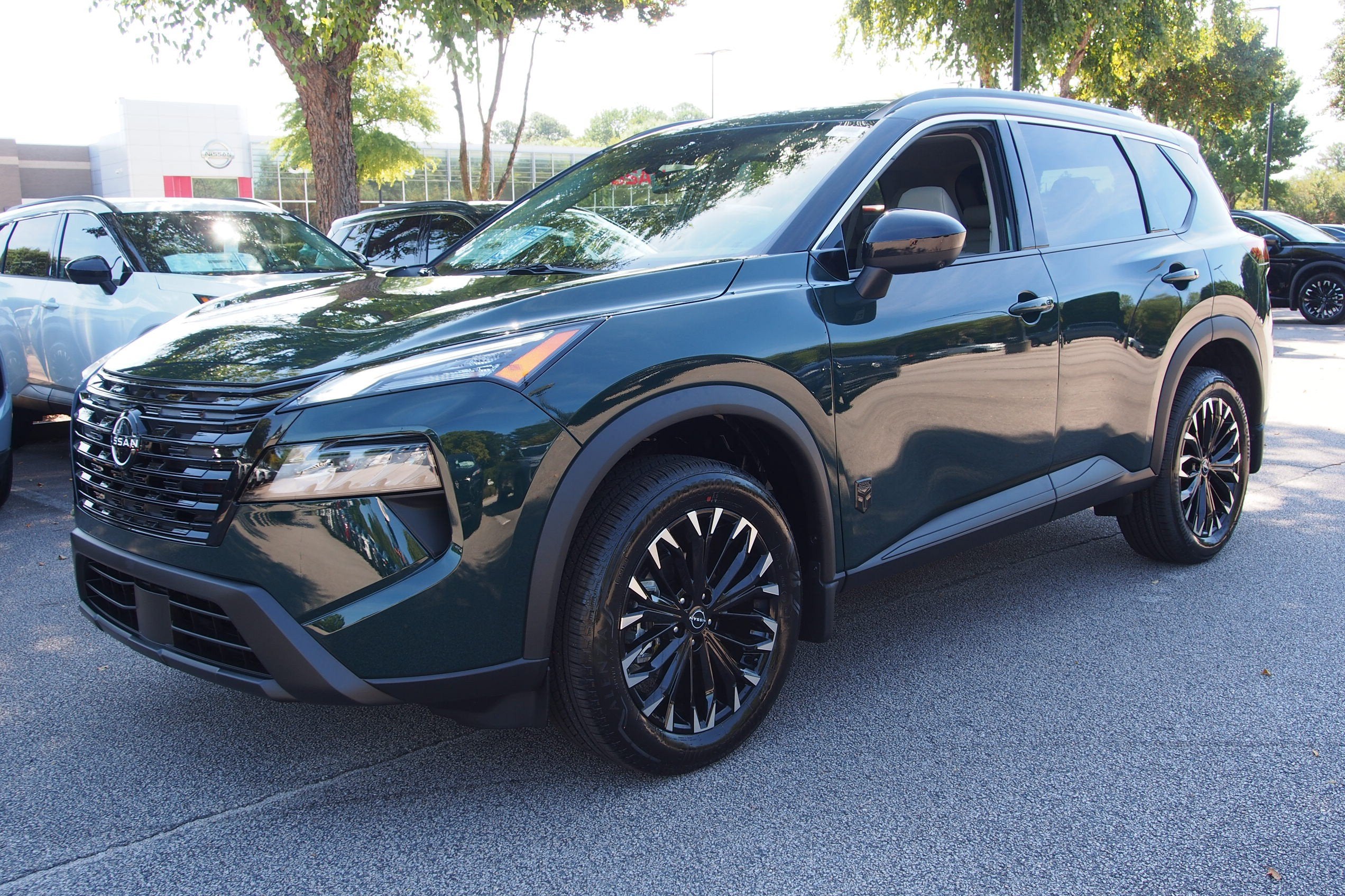 2026 Nissan Rogue Dark Armor