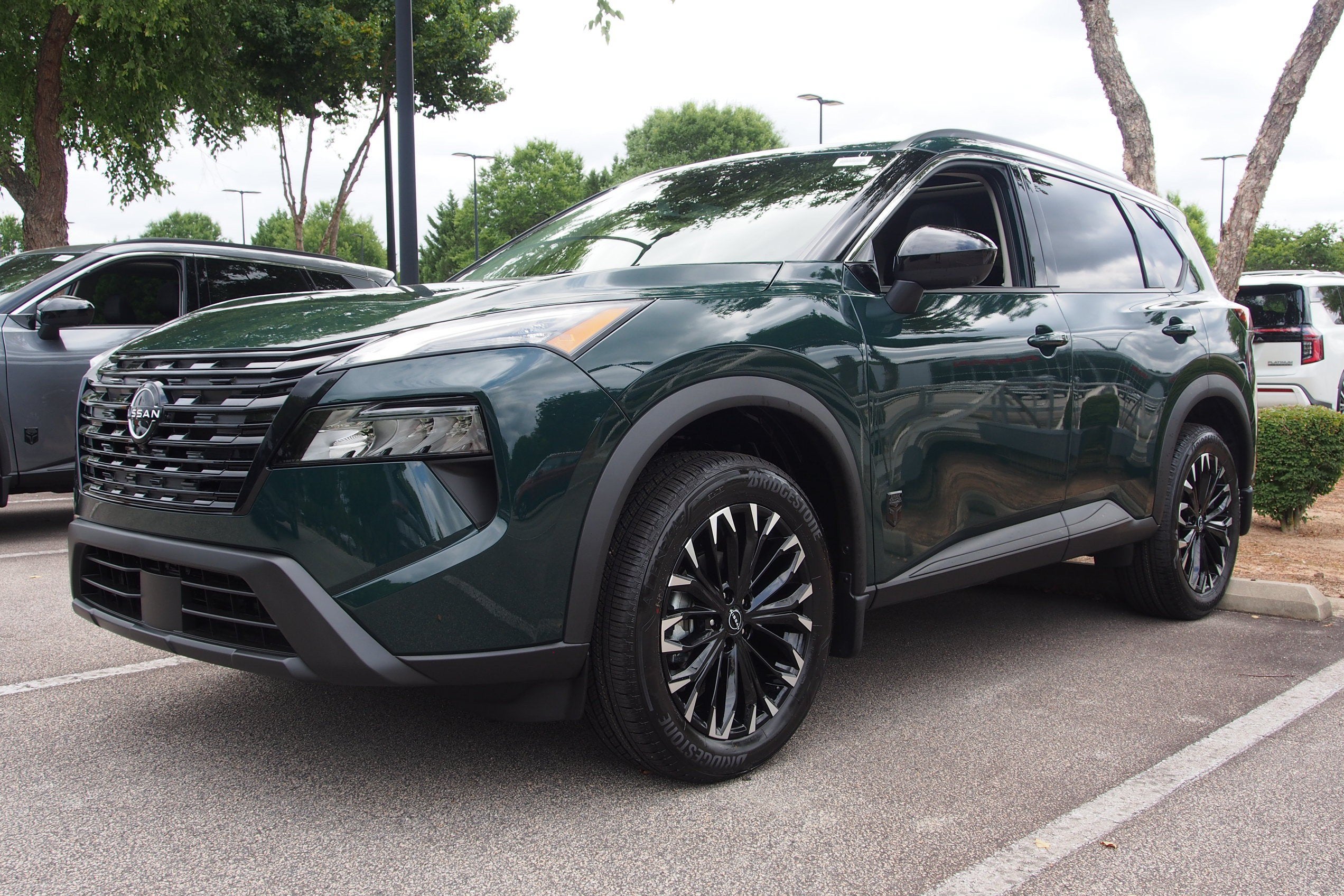 2026 Nissan Rogue Dark Armor