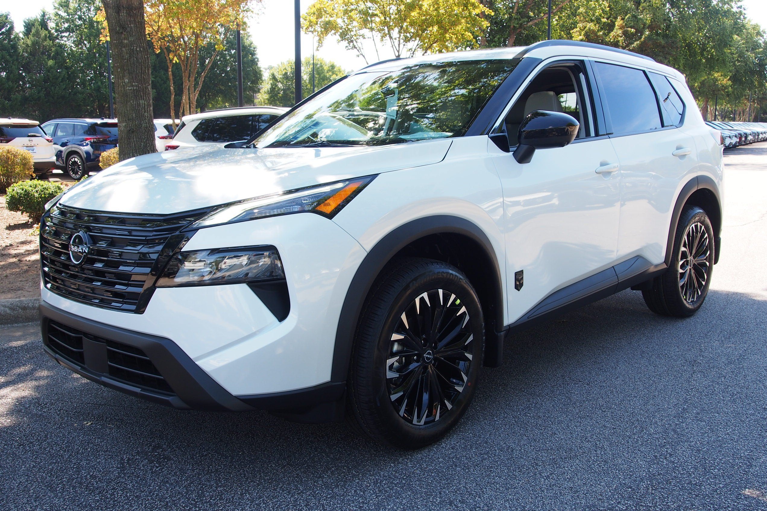 2026 Nissan Rogue Dark Armor