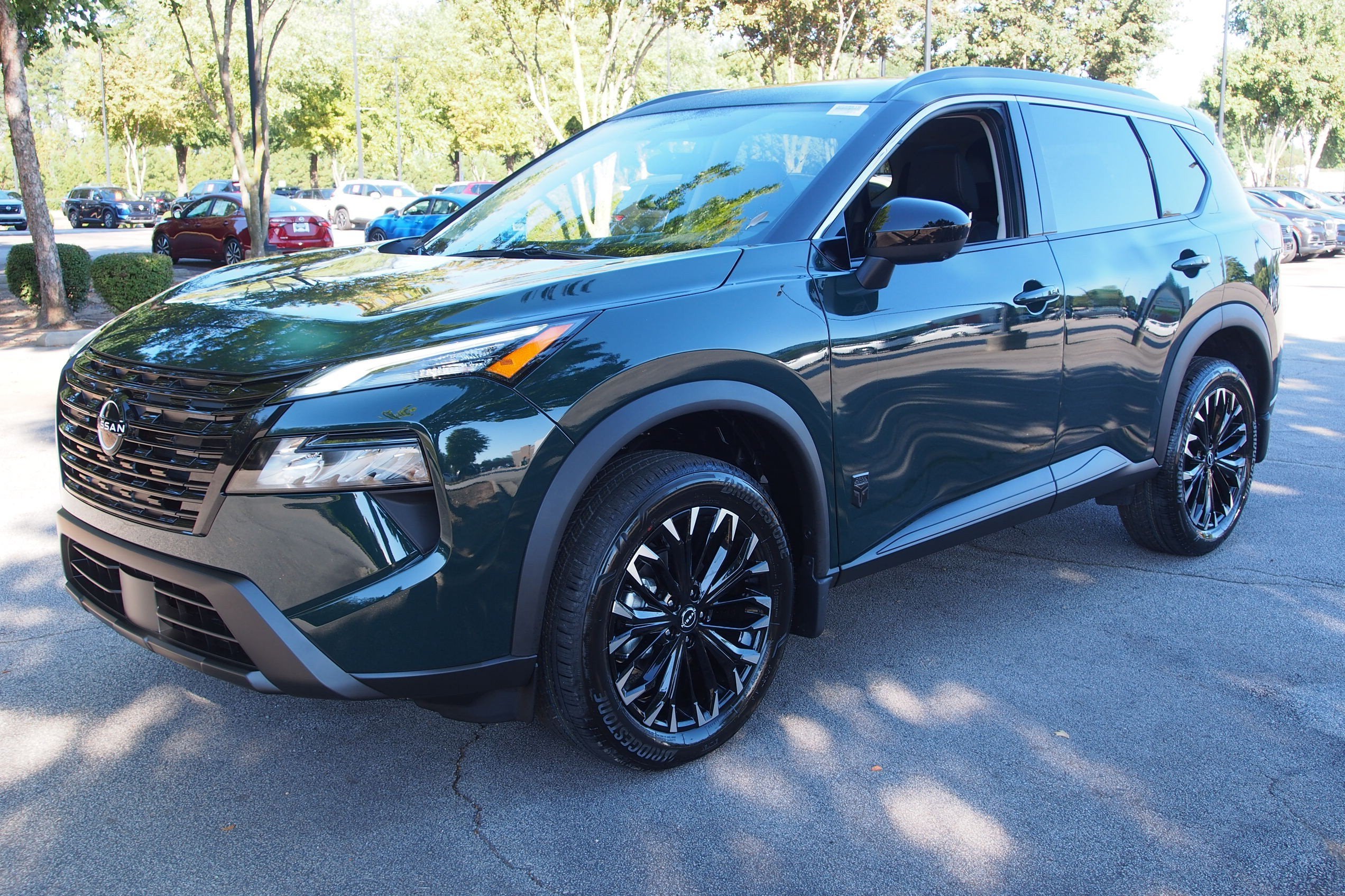 2027 Nissan Rogue Dark Armor
