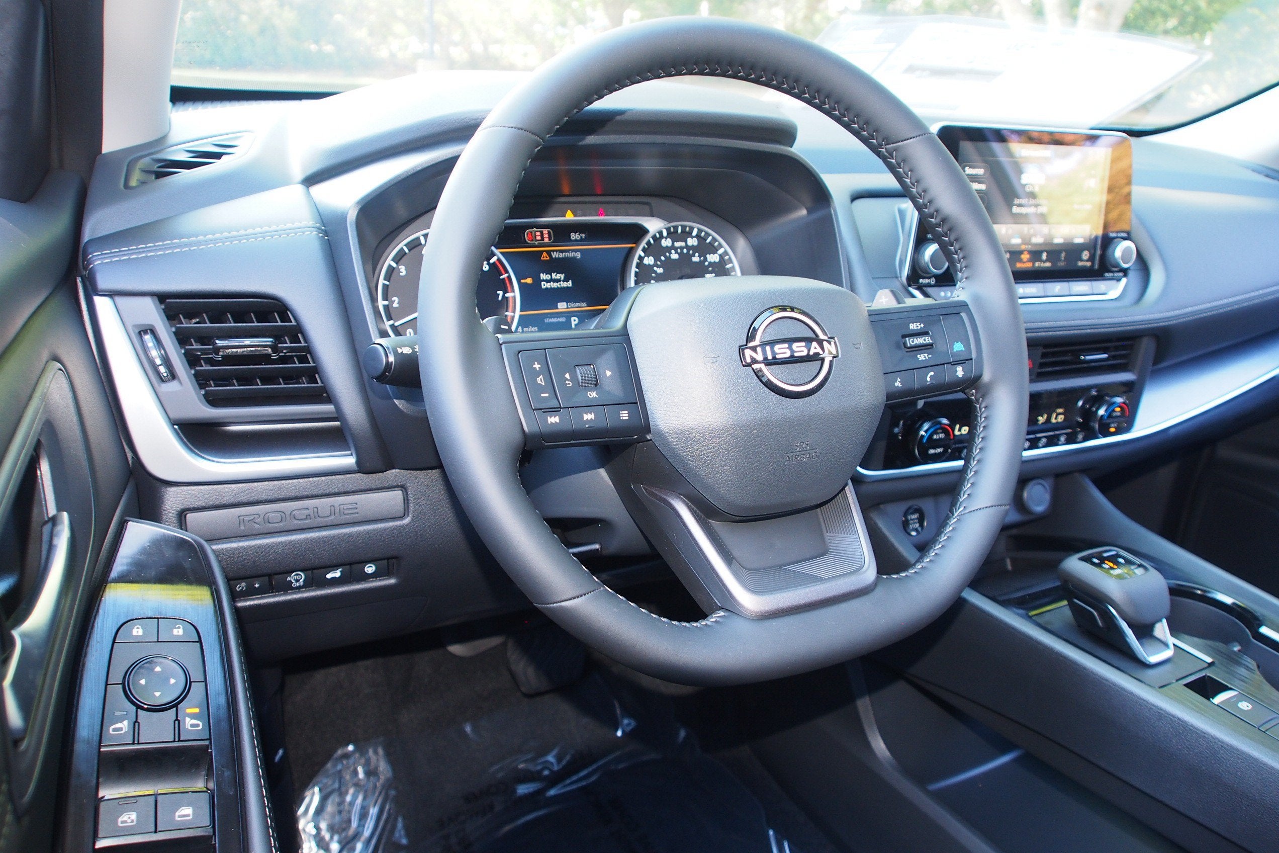 2027 Nissan Rogue Dark Armor