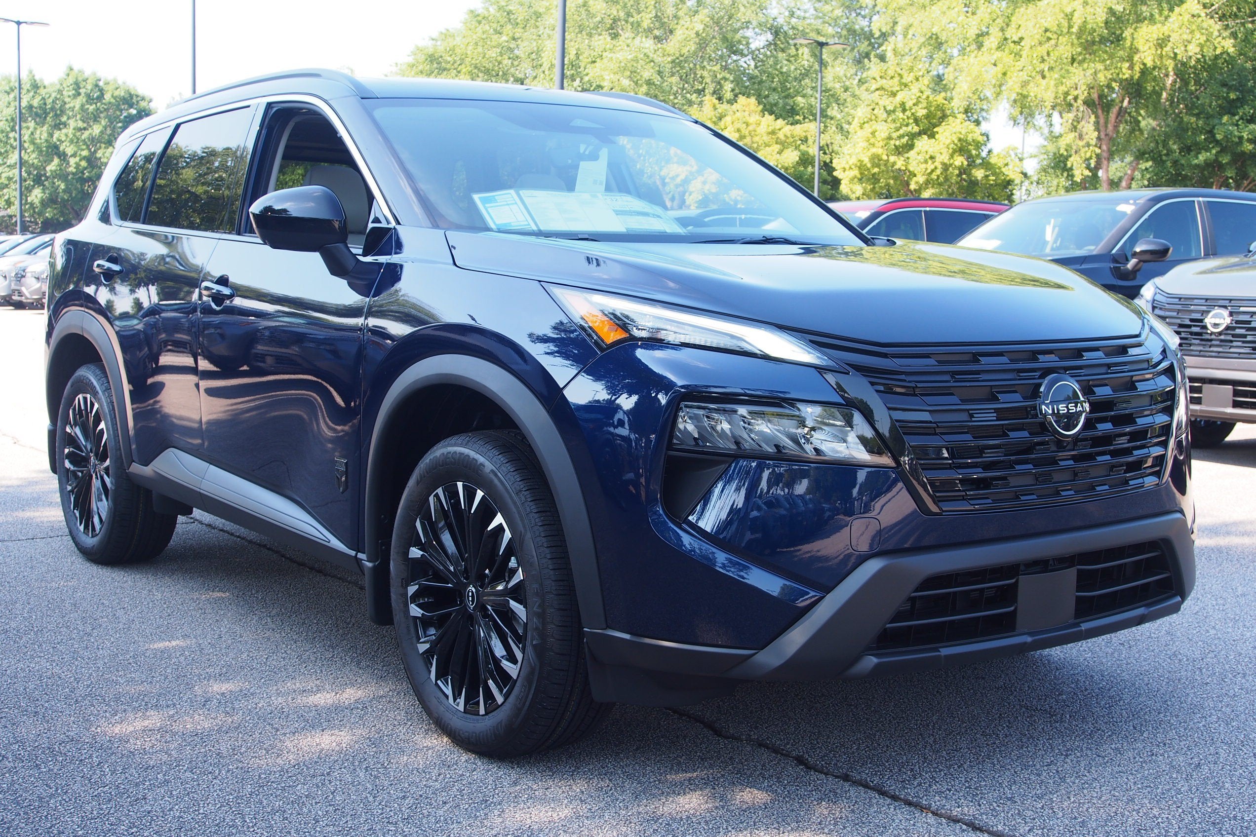 2026 Nissan Rogue Dark Armor