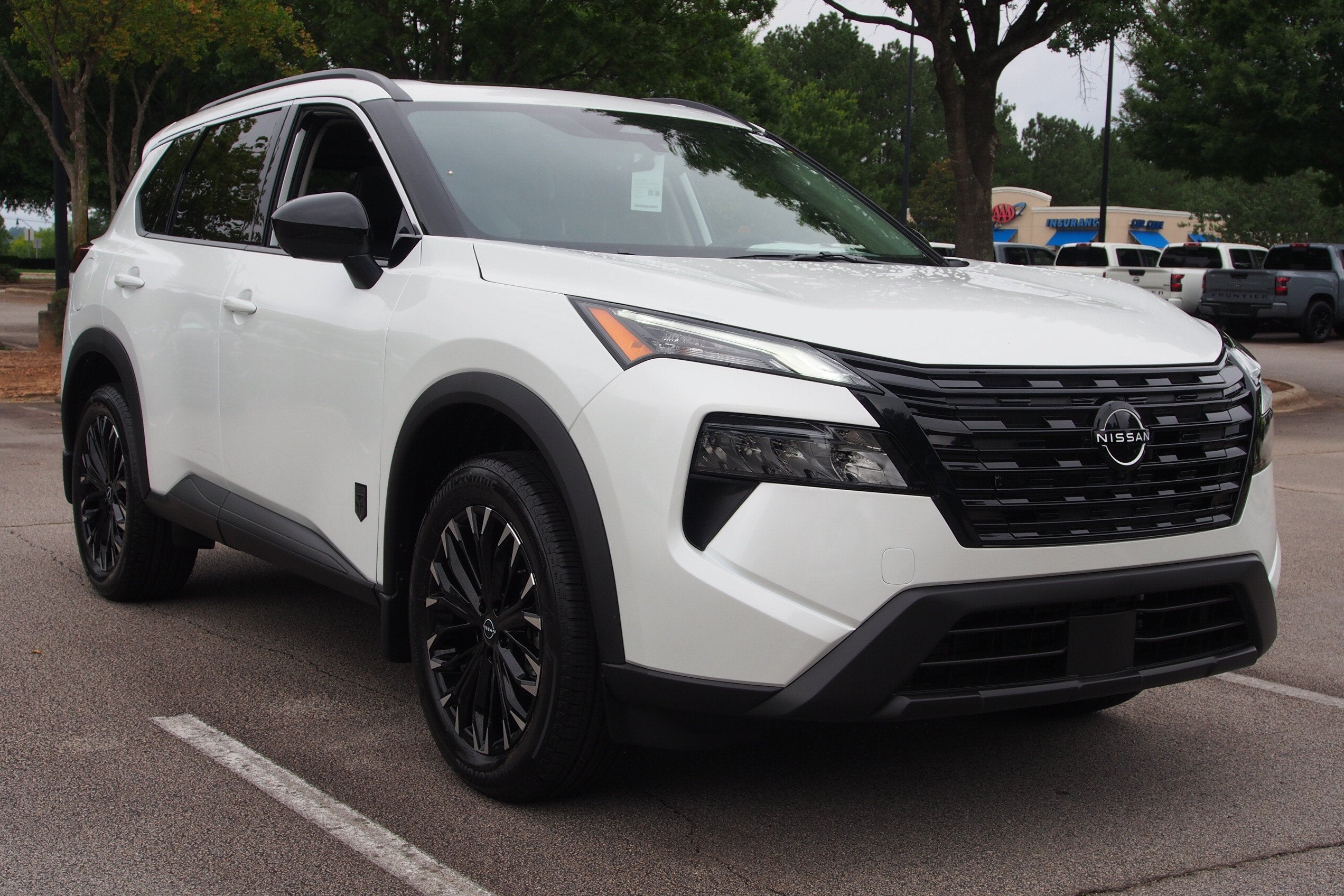 2026 Nissan Rogue Dark Armor