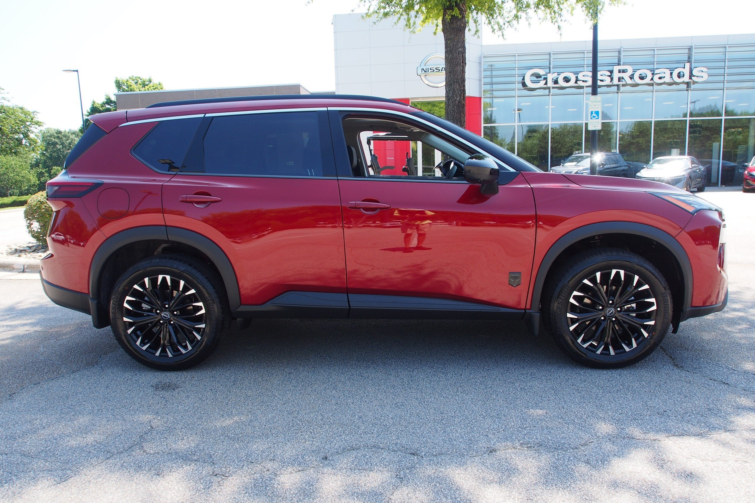 2026 Nissan Rogue Dark Armor