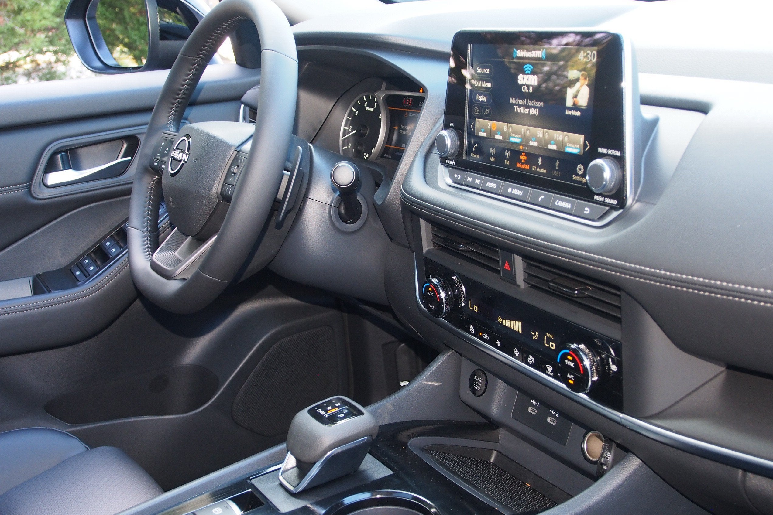 2027 Nissan Rogue Dark Armor
