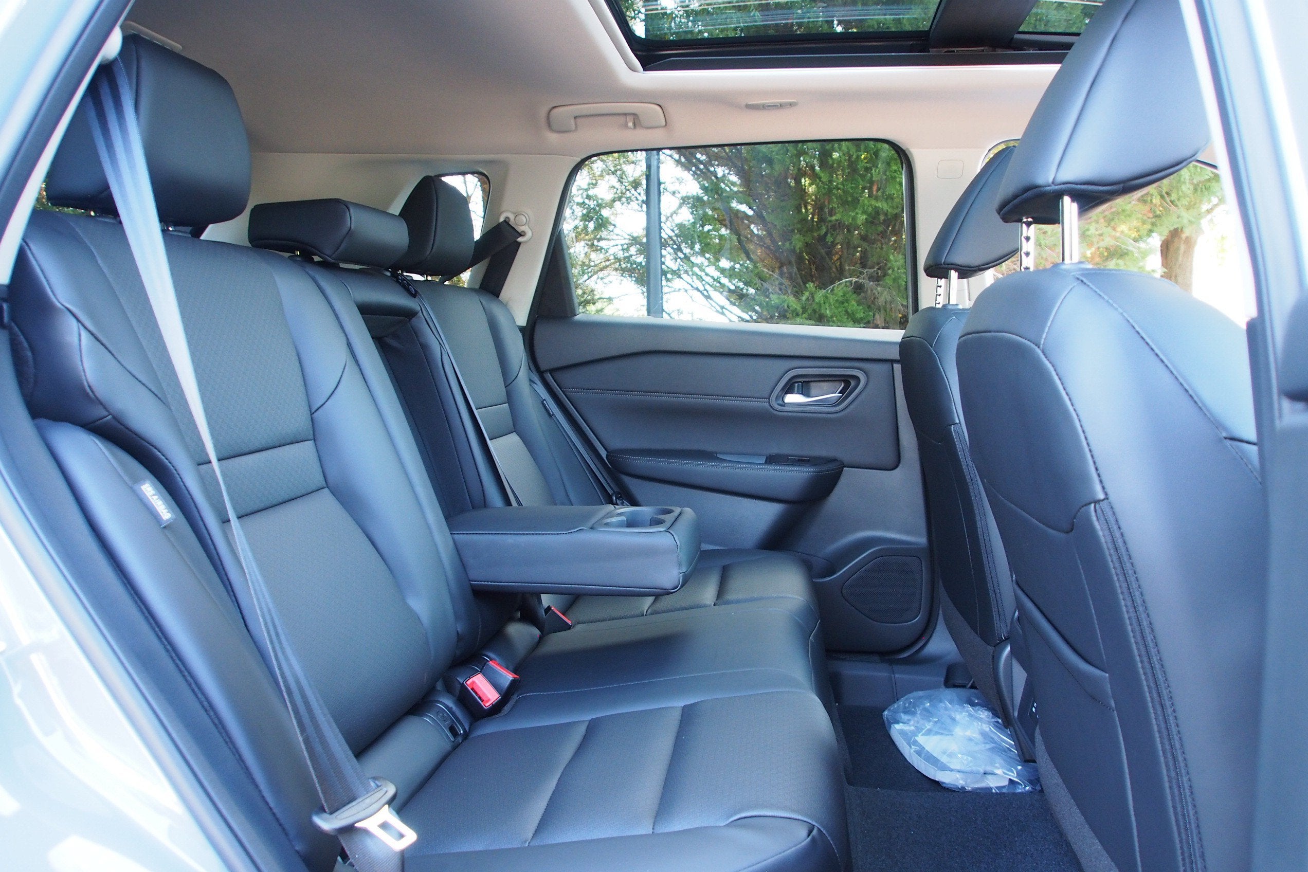 2027 Nissan Rogue Dark Armor