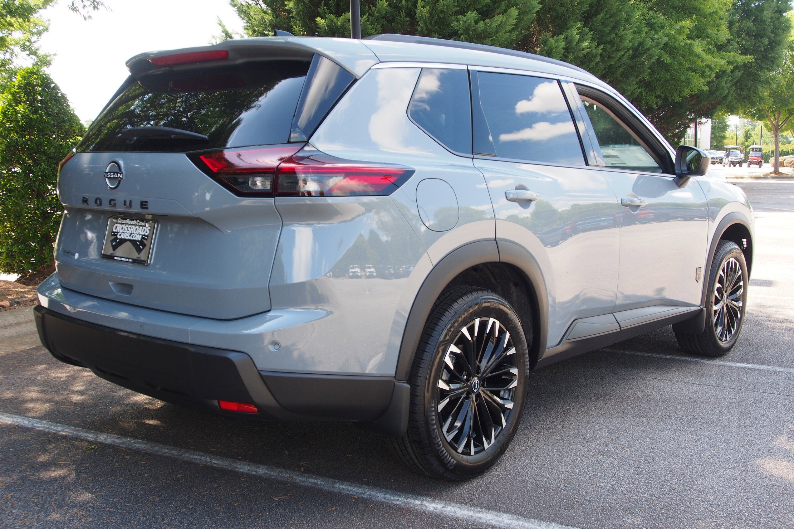 2026 Nissan Rogue Dark Armor