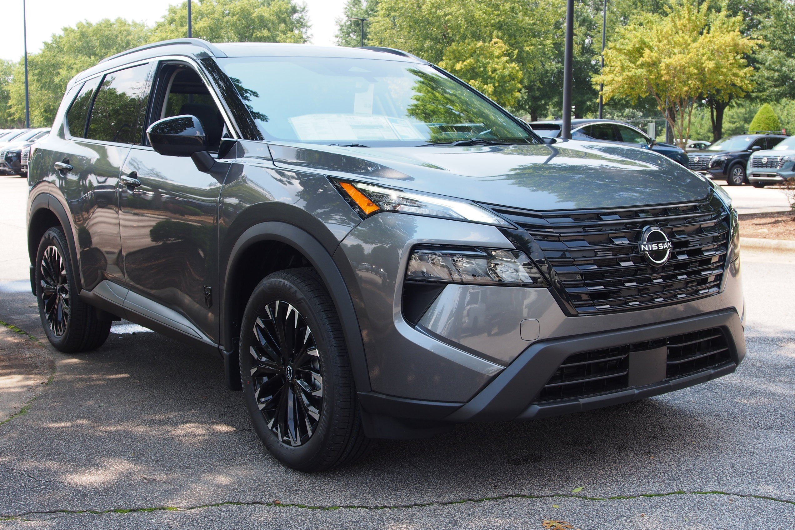 2026 Nissan Rogue Dark Armor