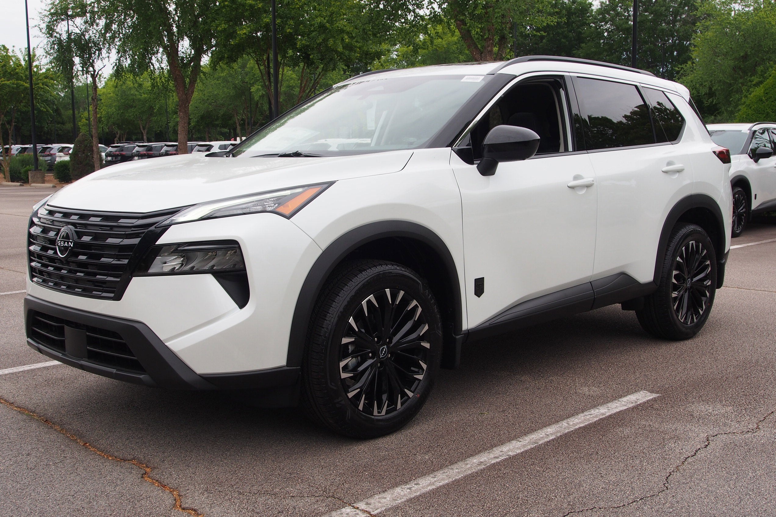 2026 Nissan Rogue Dark Armor