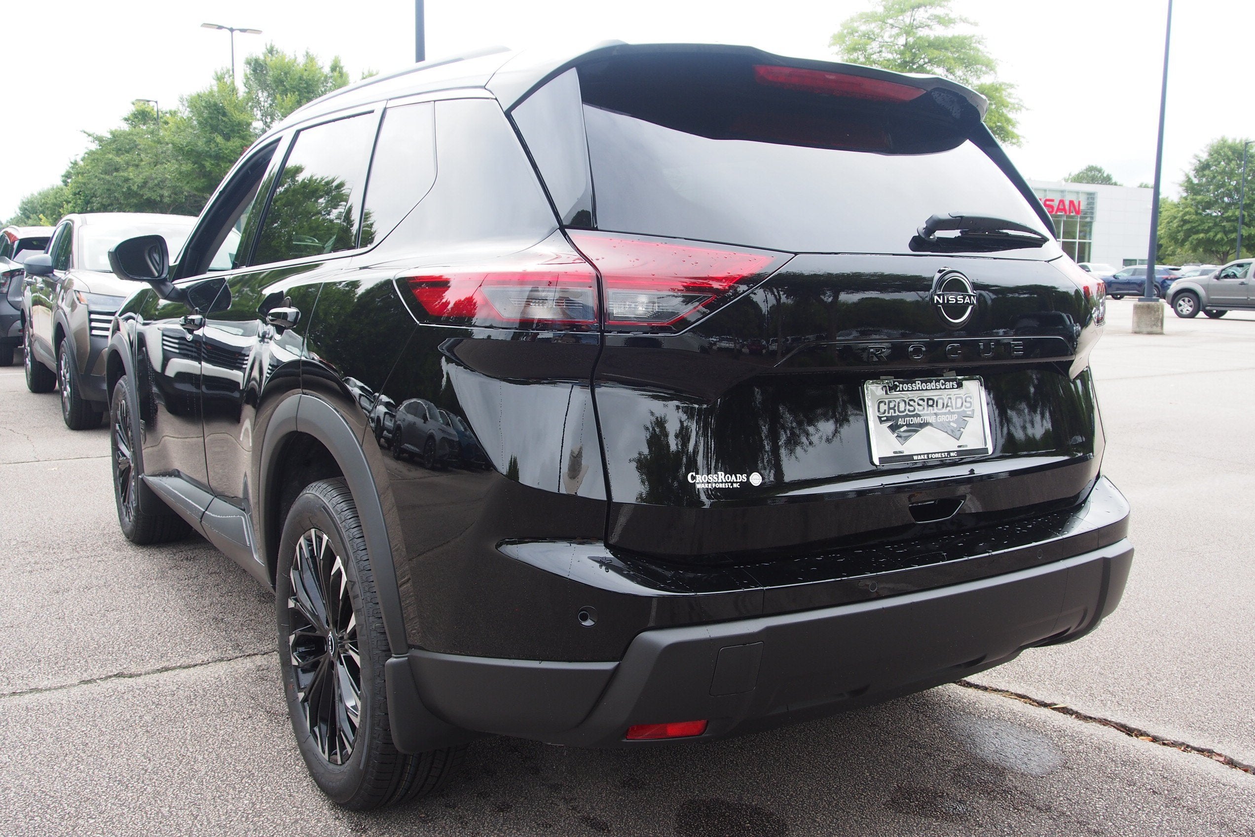 2026 Nissan Rogue Dark Armor
