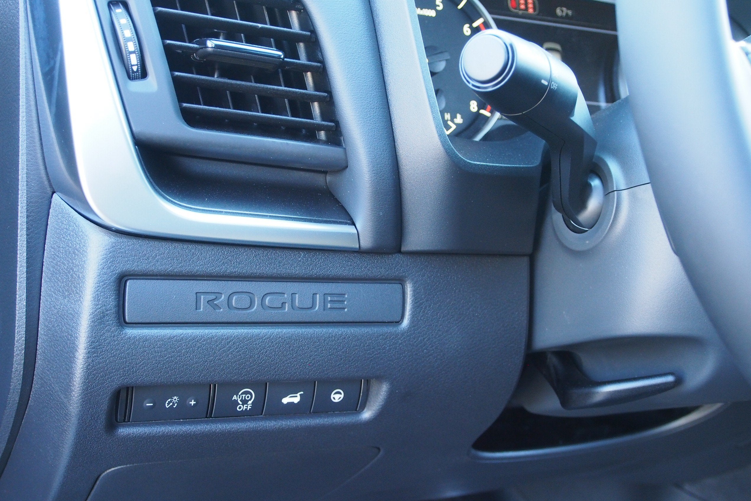 2027 Nissan Rogue Dark Armor