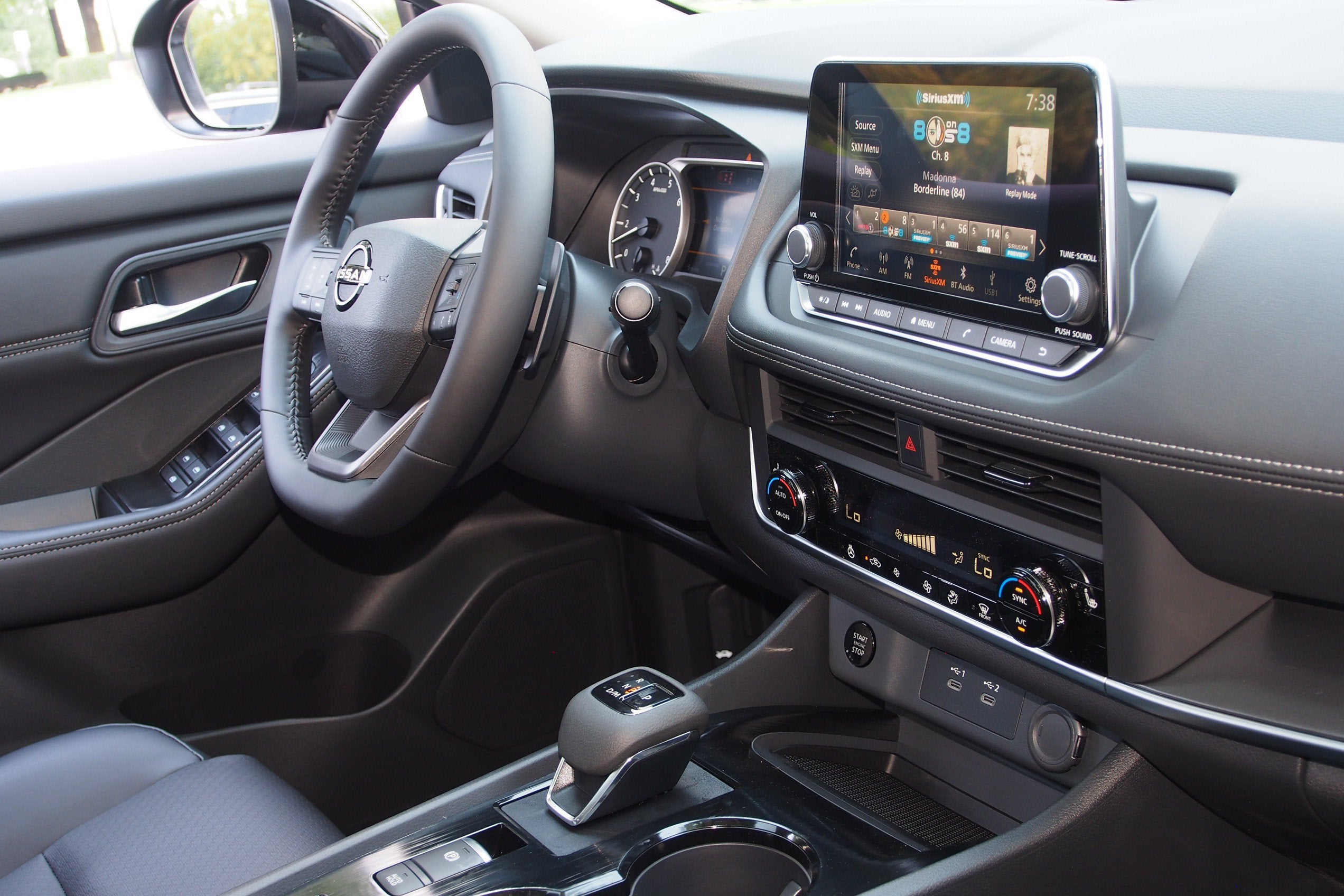 2026 Nissan Rogue Dark Armor