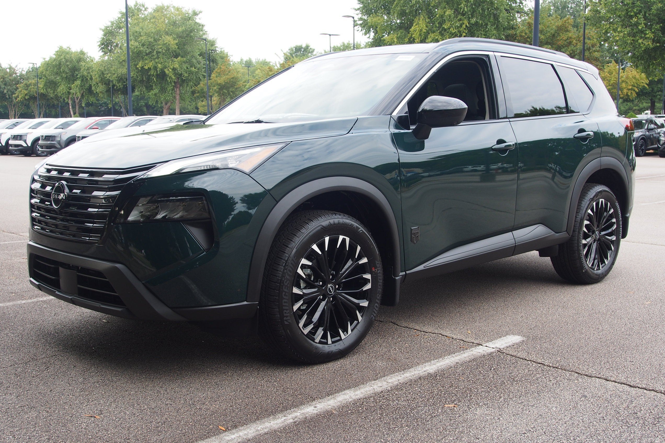 2026 Nissan Rogue Dark Armor
