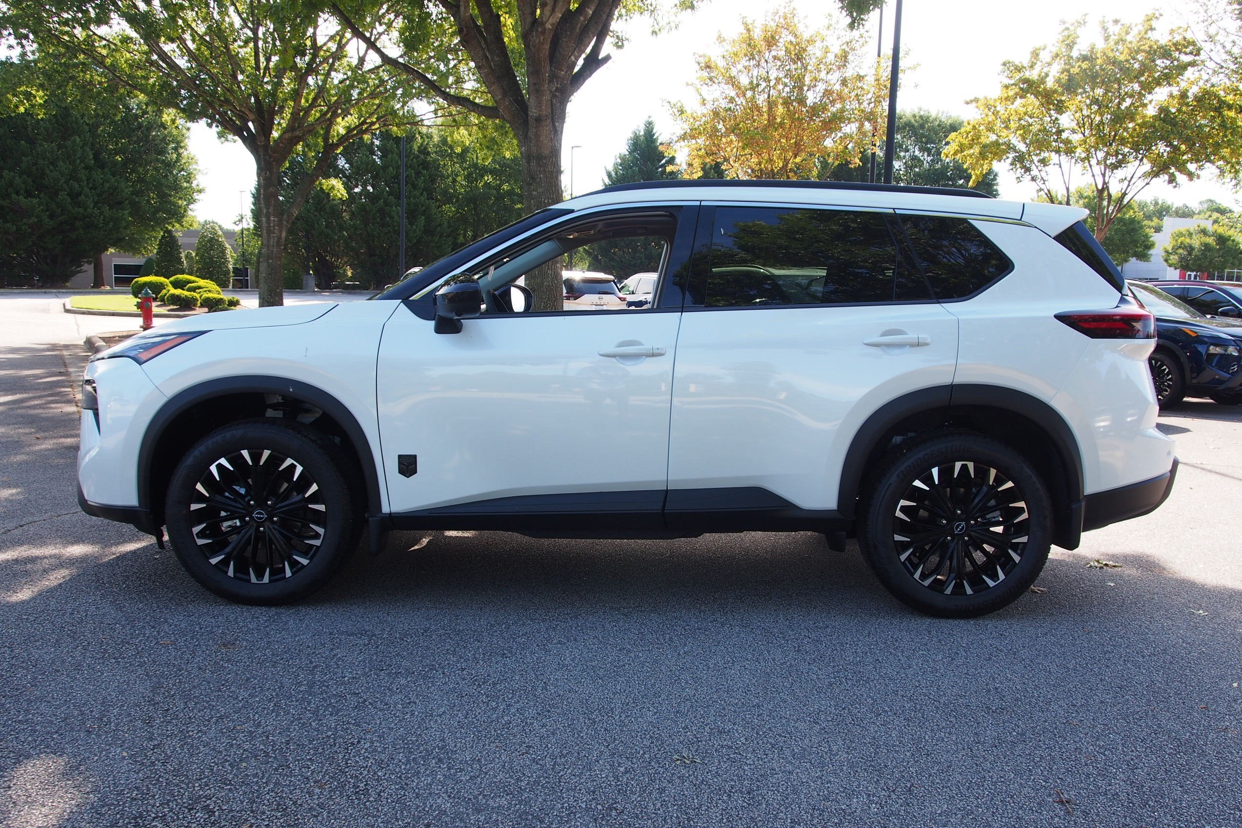 2026 Nissan Rogue Dark Armor
