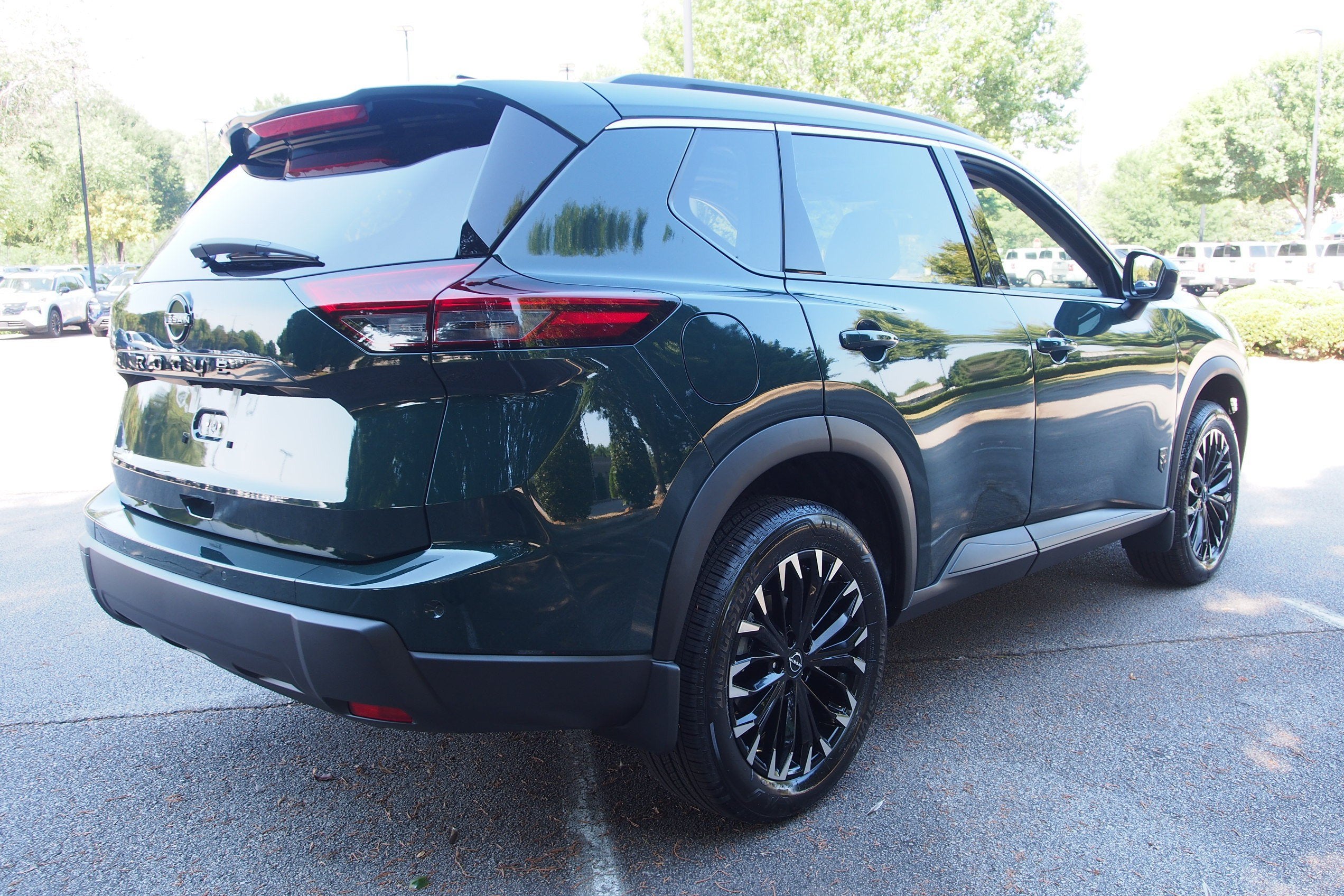 2026 Nissan Rogue Dark Armor