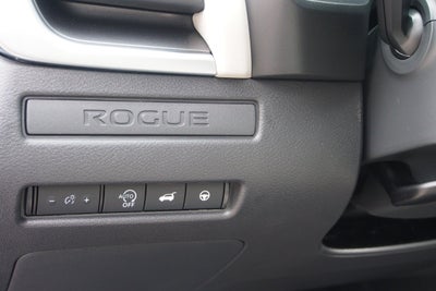 2027 Nissan Rogue Dark Armor
