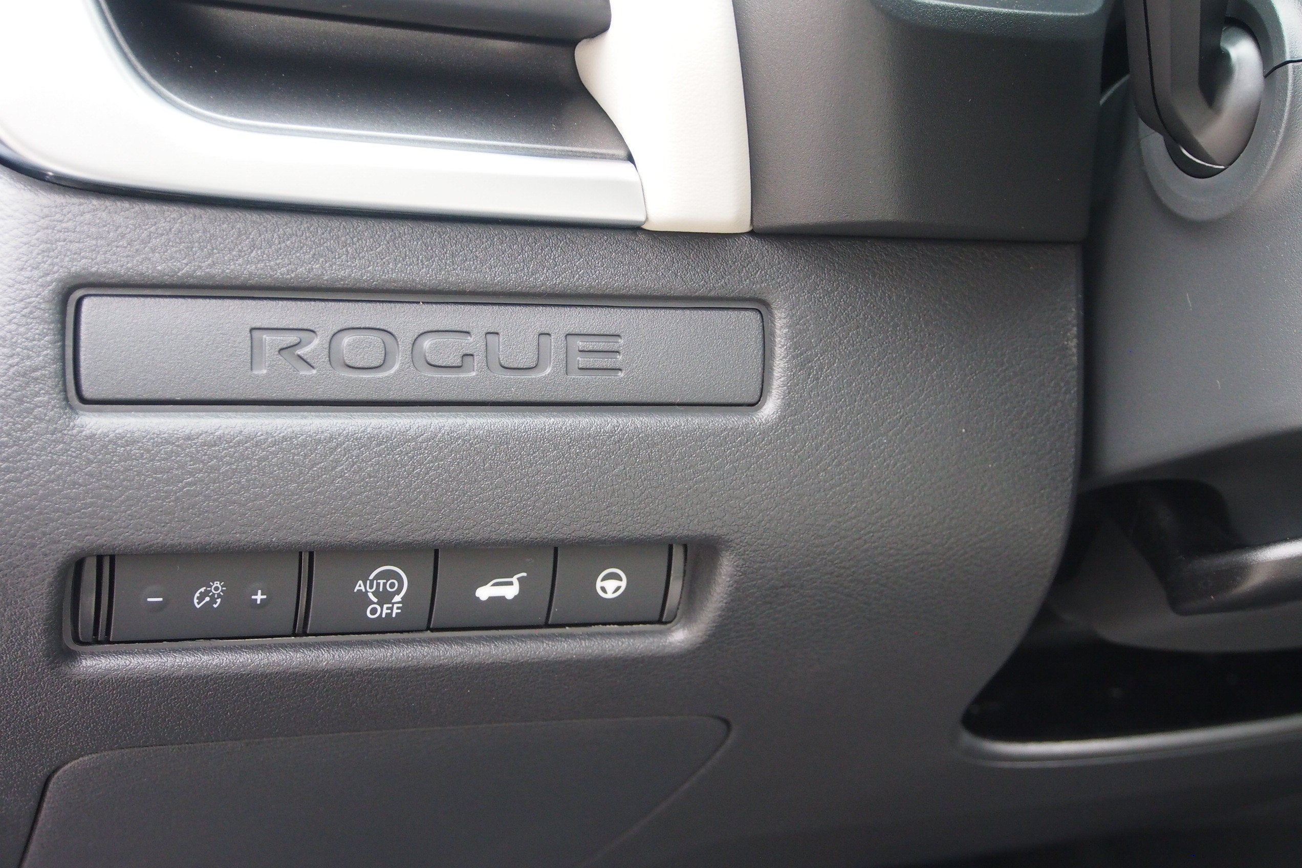 2027 Nissan Rogue Dark Armor
