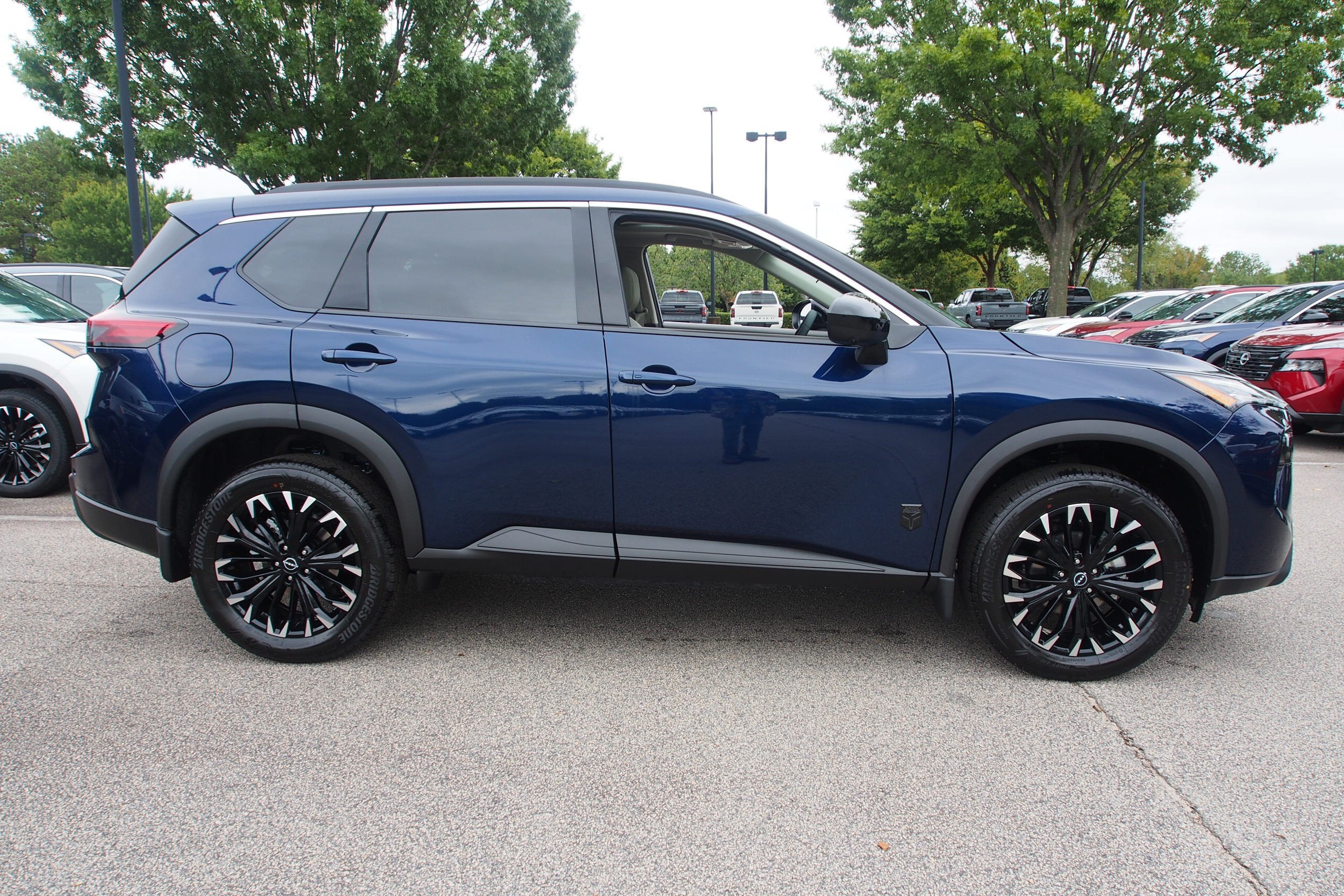 2027 Nissan Rogue Dark Armor