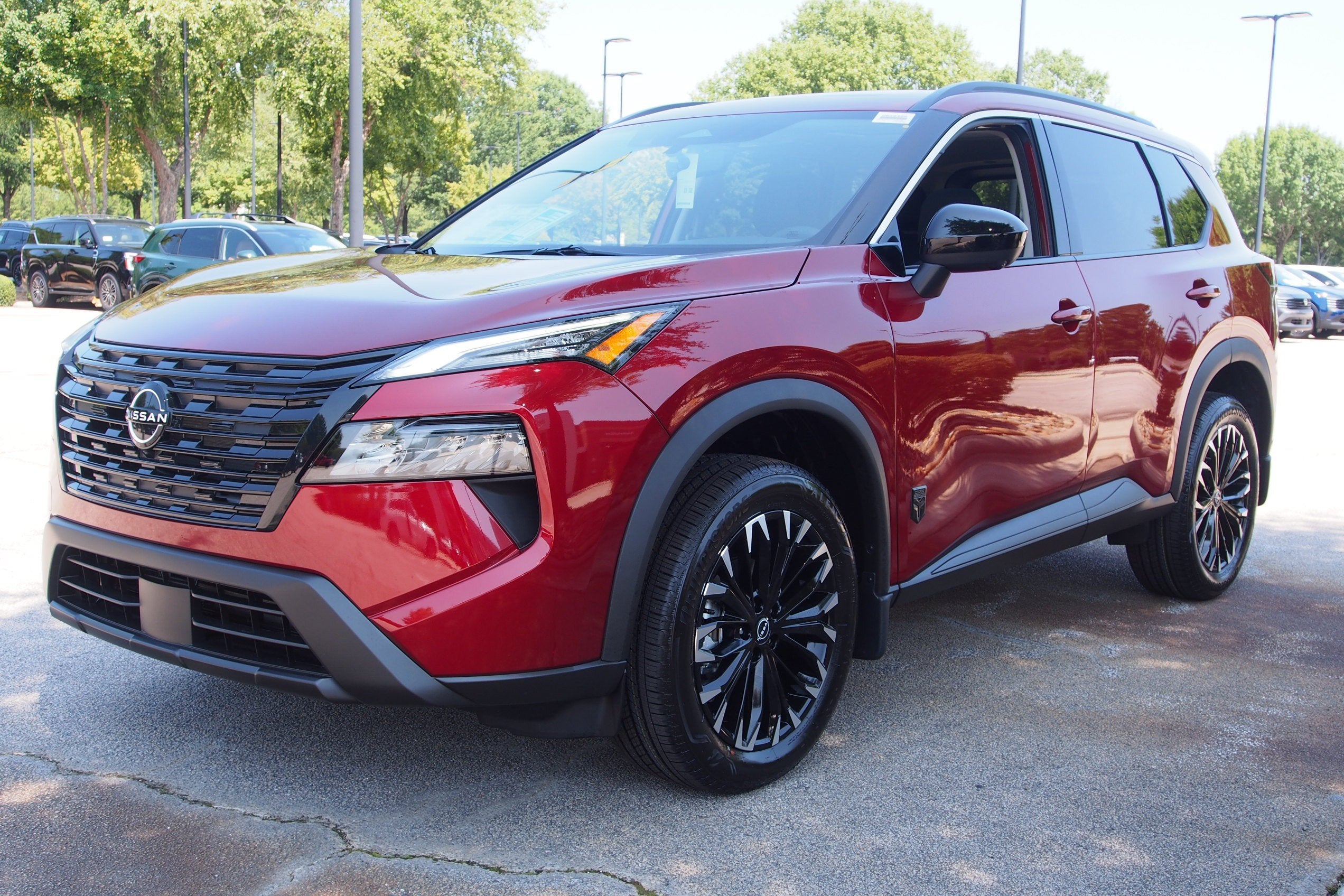 2026 Nissan Rogue Dark Armor