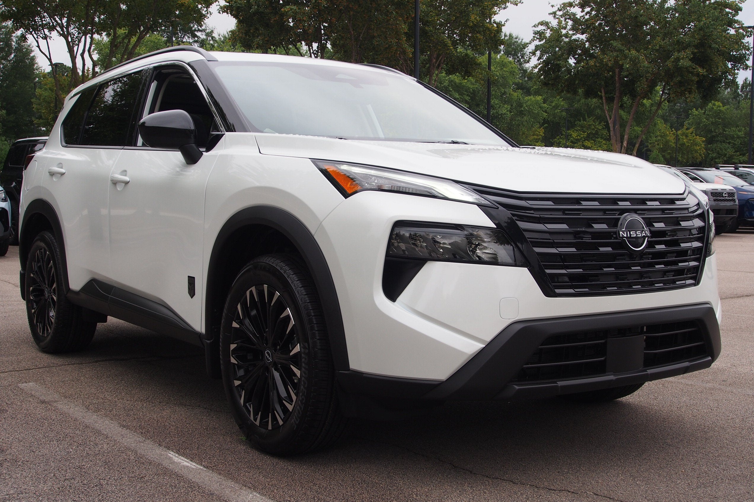 2026 Nissan Rogue Dark Armor