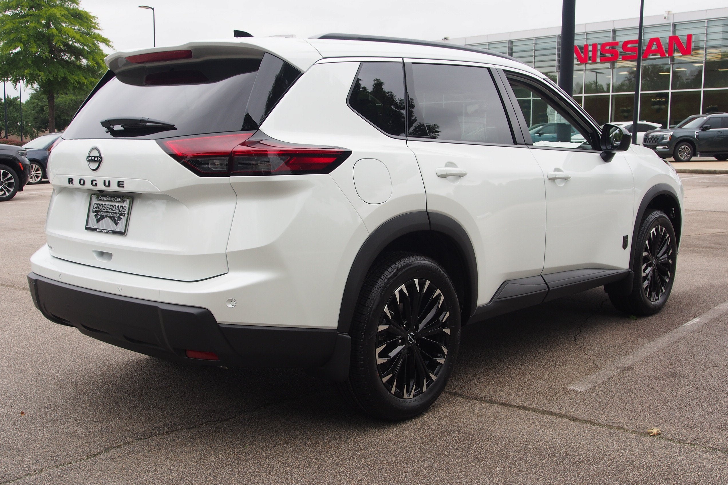 2026 Nissan Rogue Dark Armor