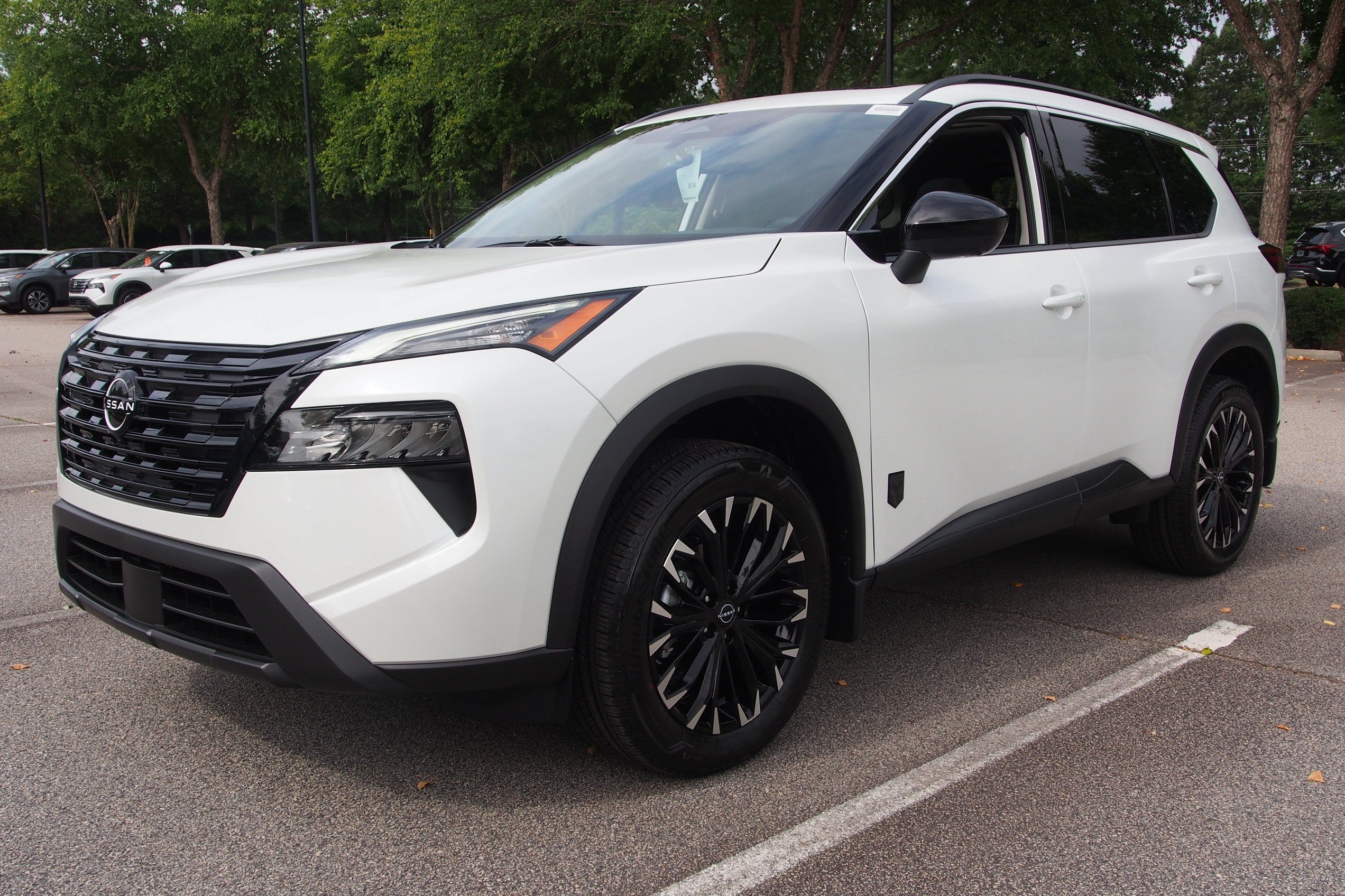 2026 Nissan Rogue Dark Armor
