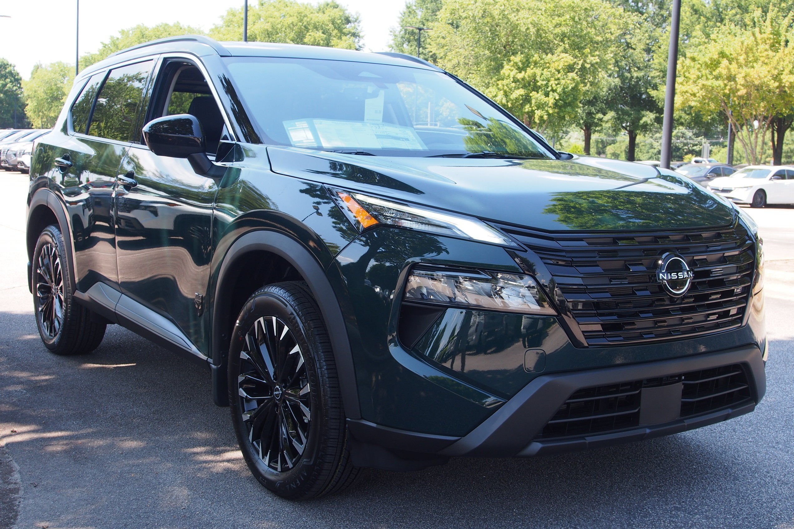 2026 Nissan Rogue Dark Armor