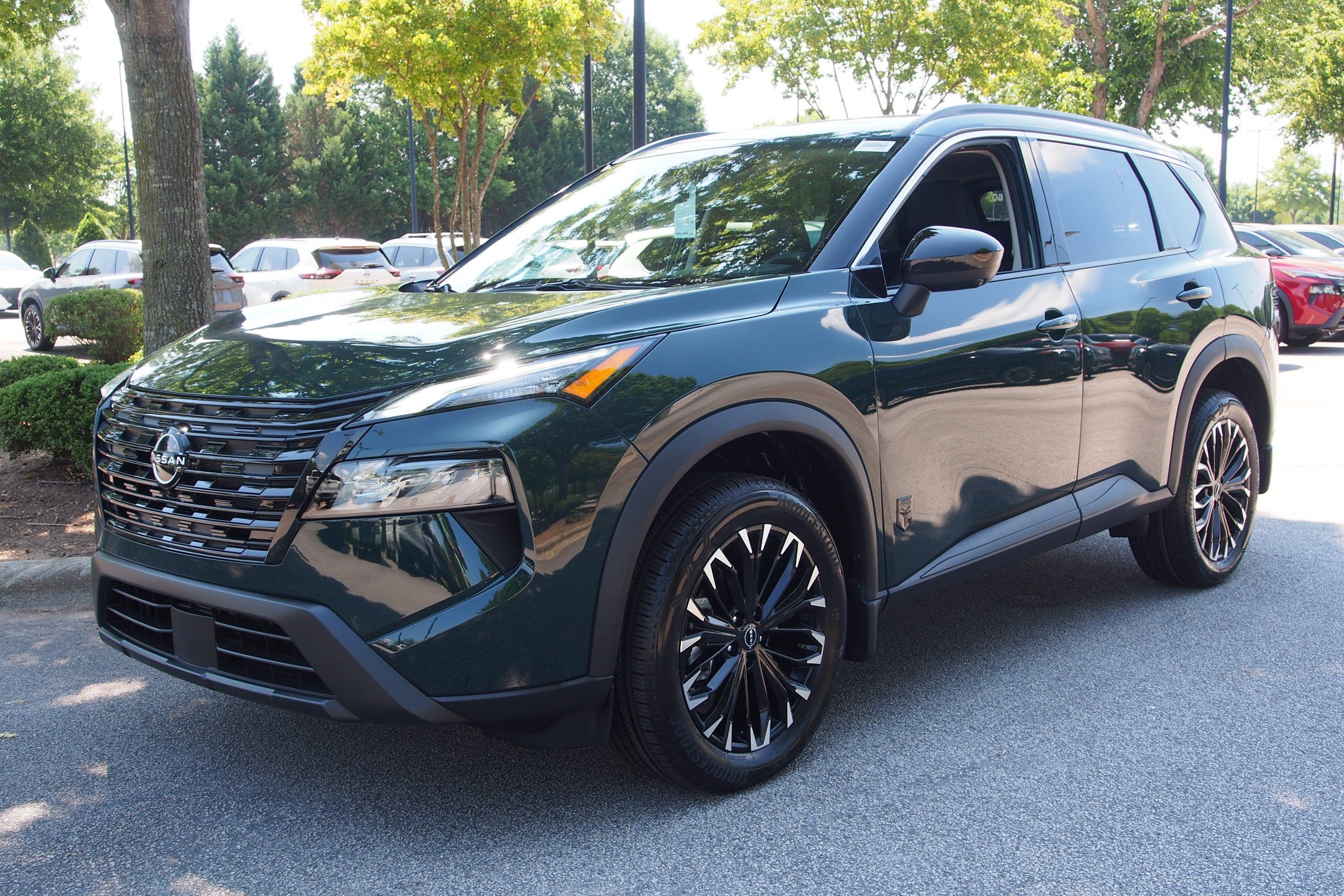 2026 Nissan Rogue Dark Armor