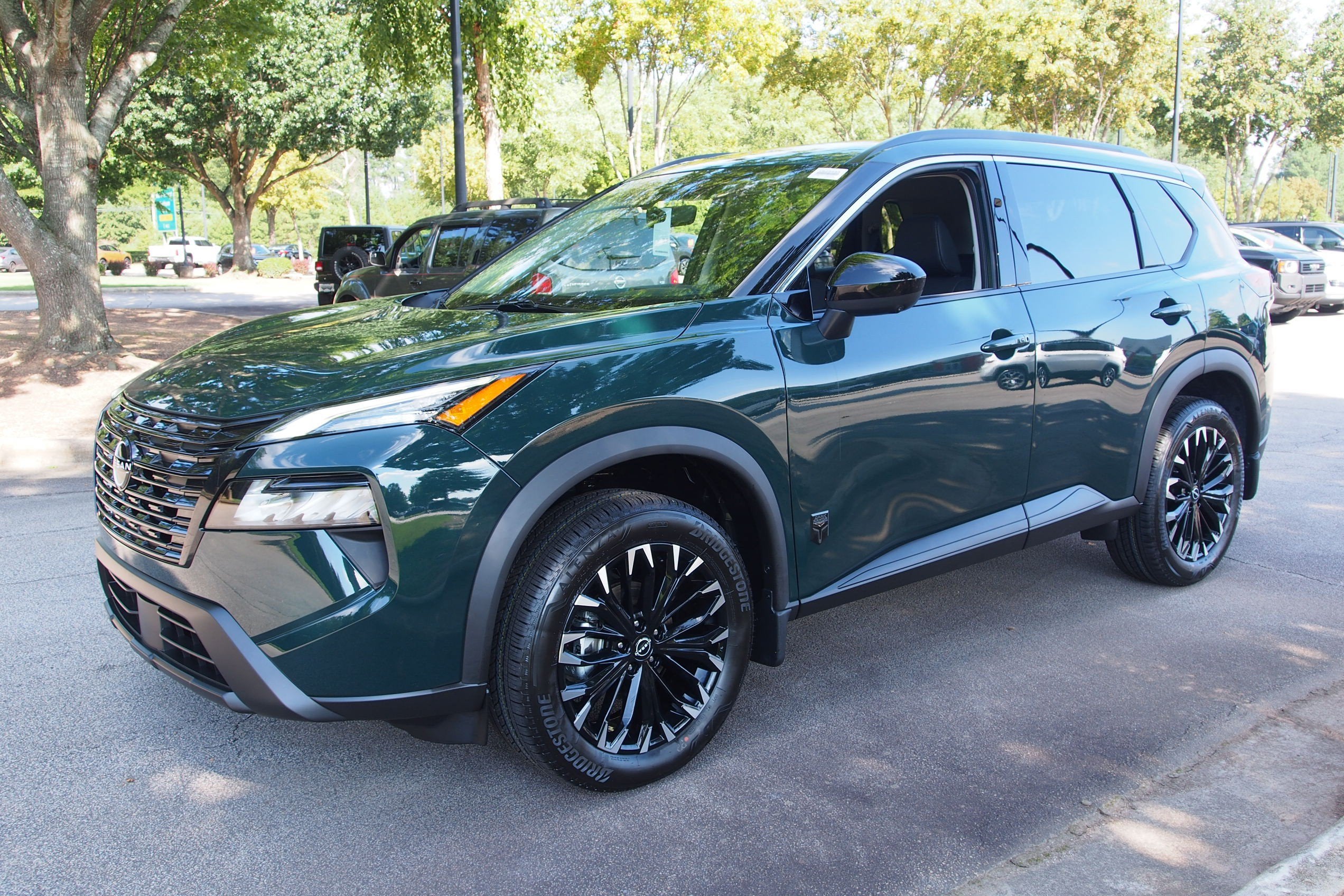2026 Nissan Rogue Dark Armor
